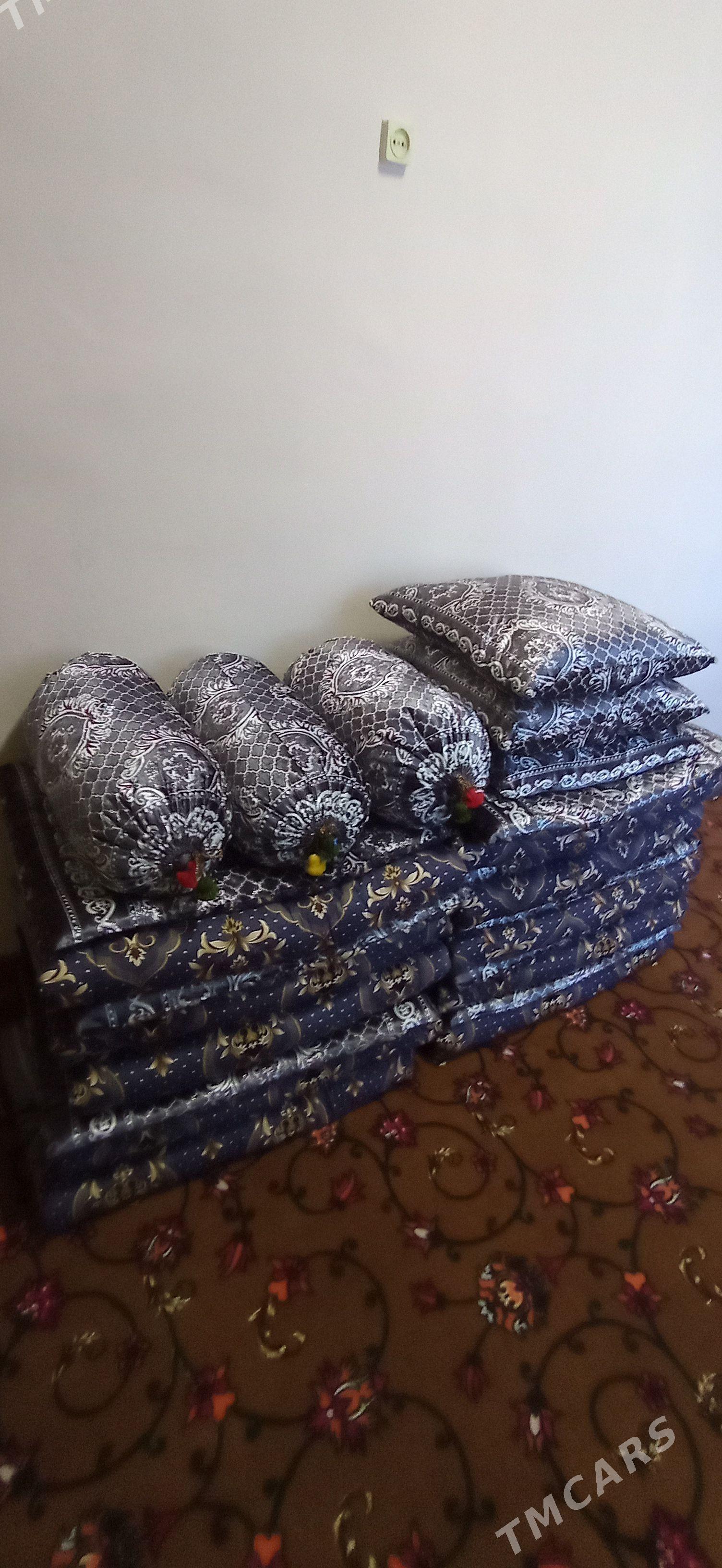 10duşek 6yassyk - етр. Туркменбаши - img 1