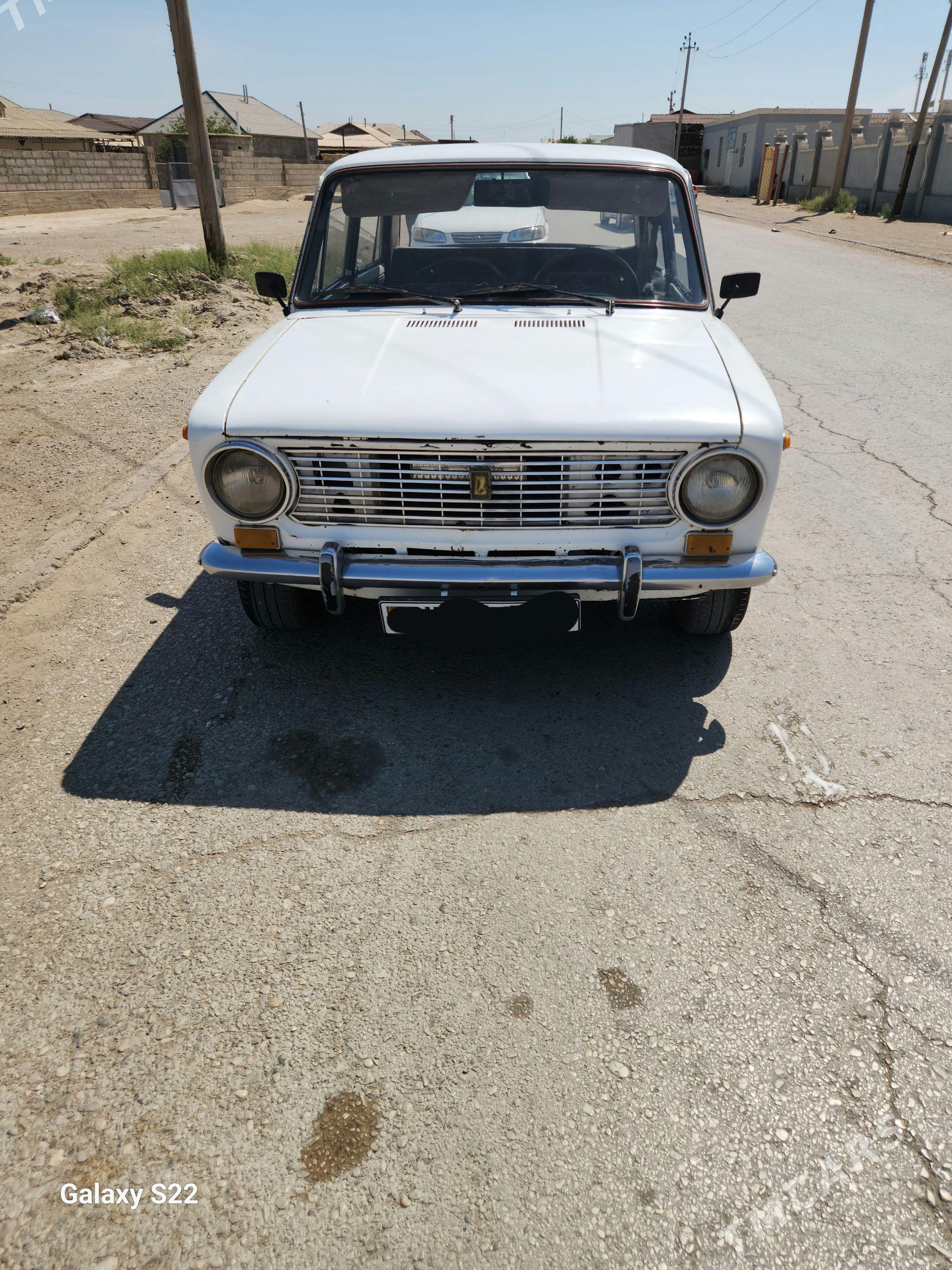 Lada 2101 1981 - 18 000 TMT - Гумдаг - img 1