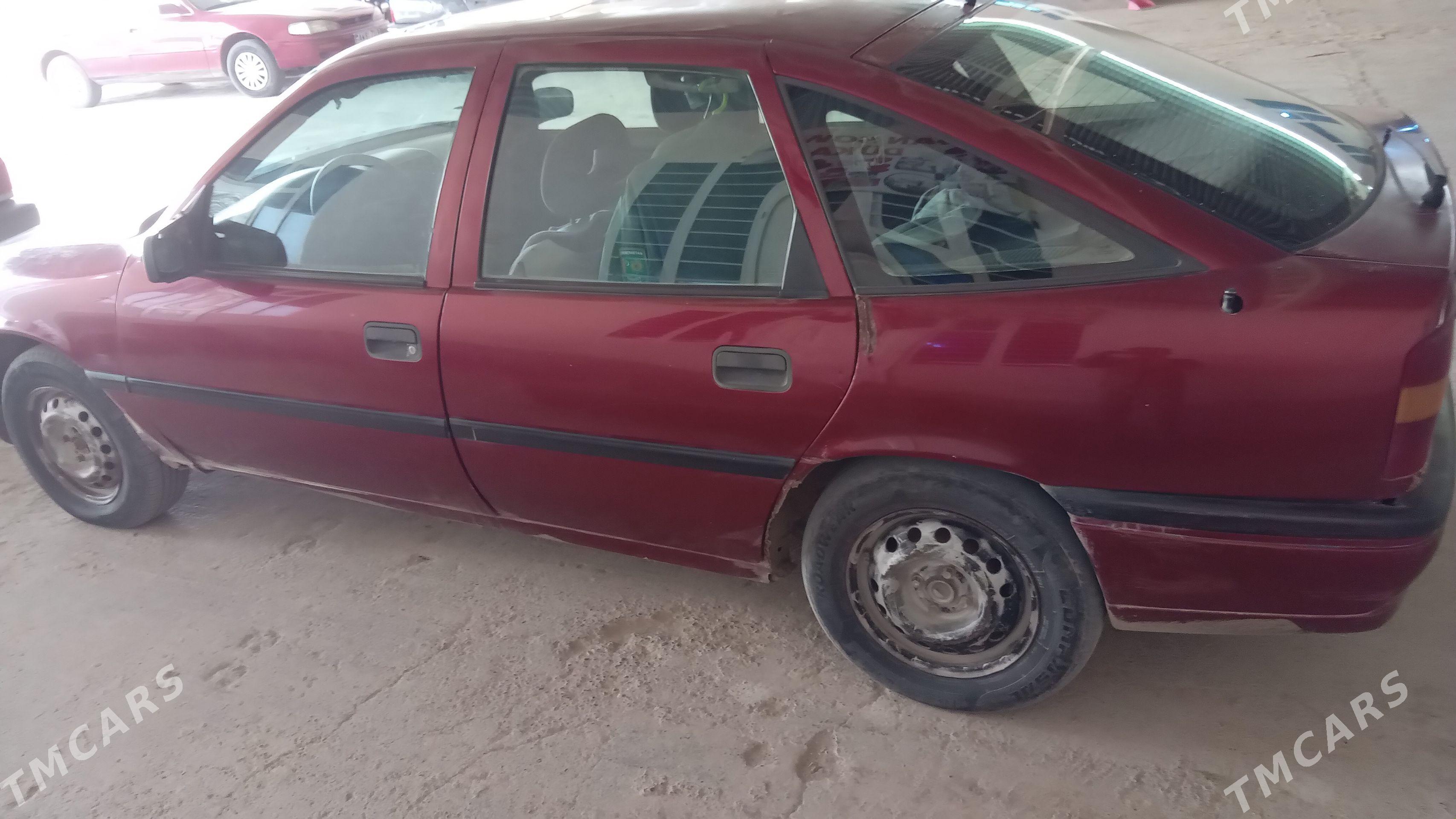 Opel Vectra 1991 - 26 000 TMT - Халач - img 1