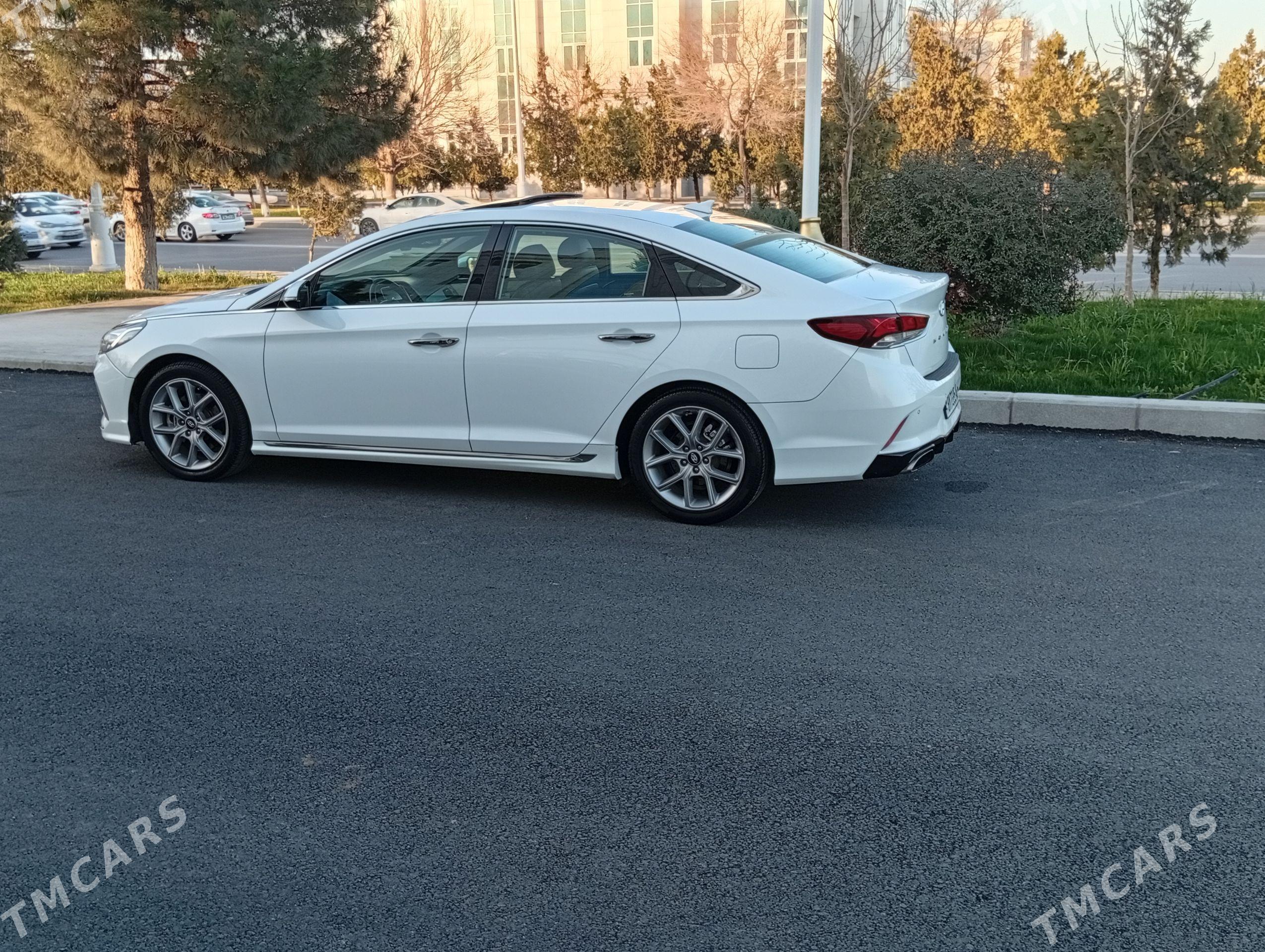 Hyundai Sonata 2018 - 220 000 TMT - Hitrowka - img 1