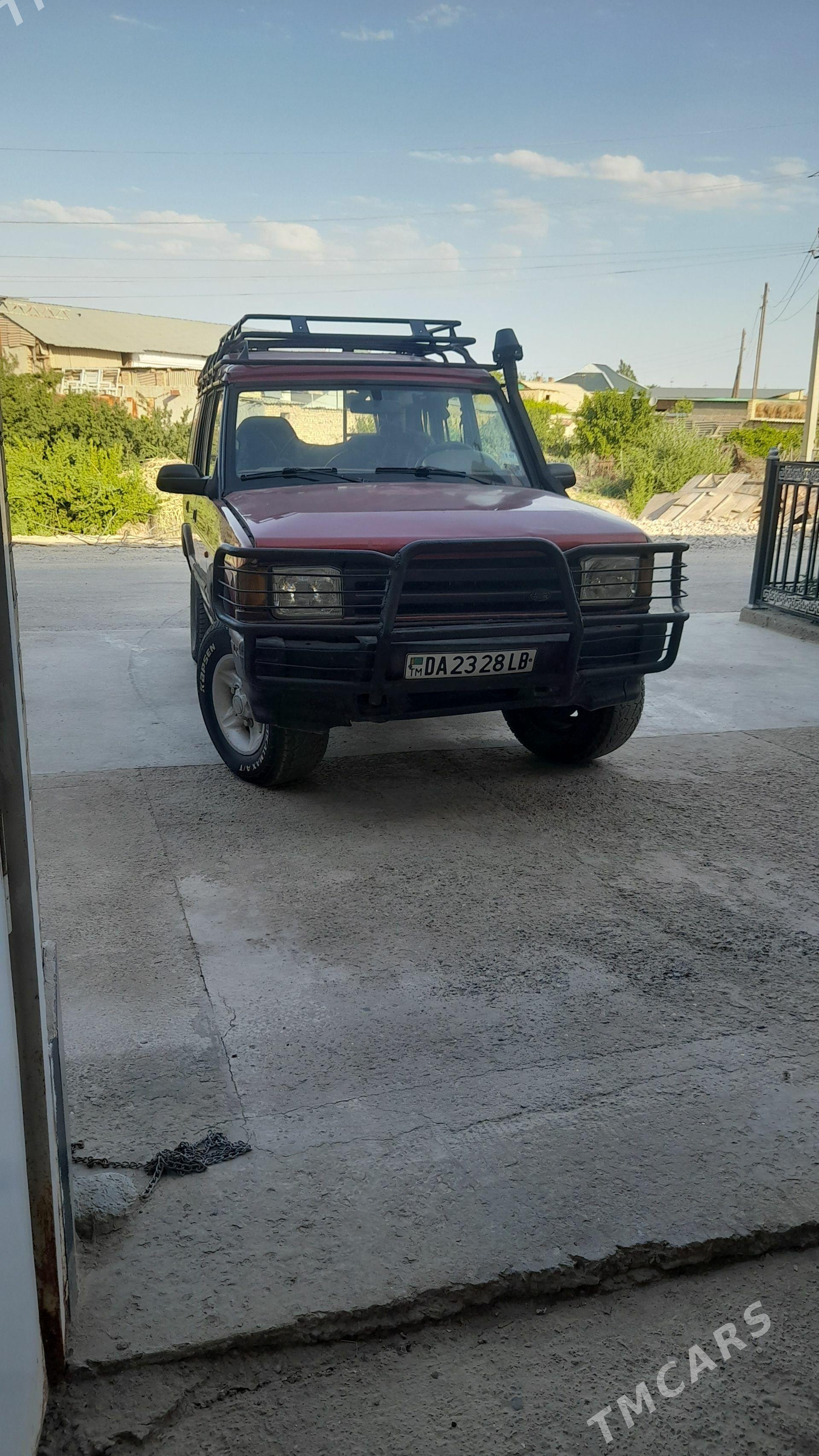 Land Rover Discovery 1997 - 55 000 TMT - Туркменабат - img 1