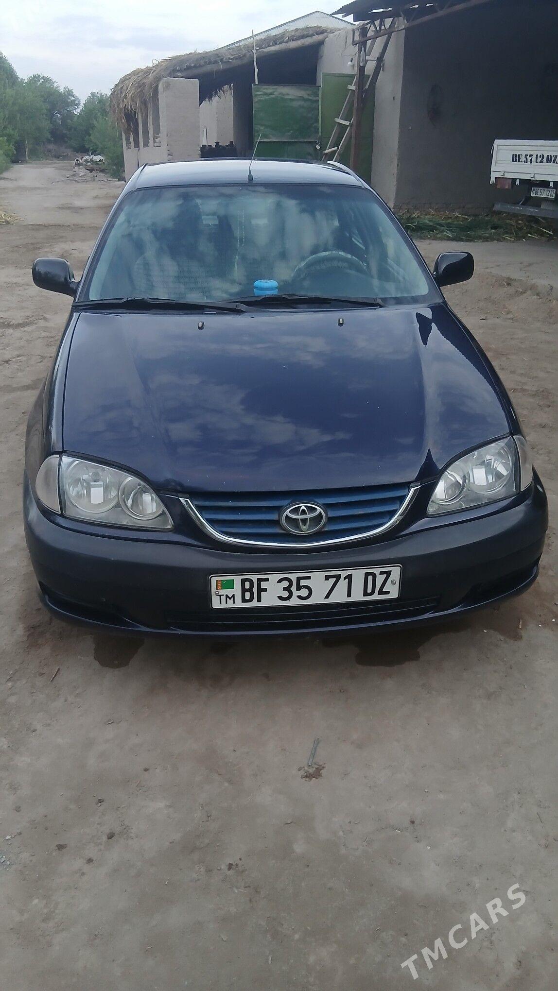 Toyota Avensis 2001 - 140 000 TMT - Гурбансолтан Едже - img 1
