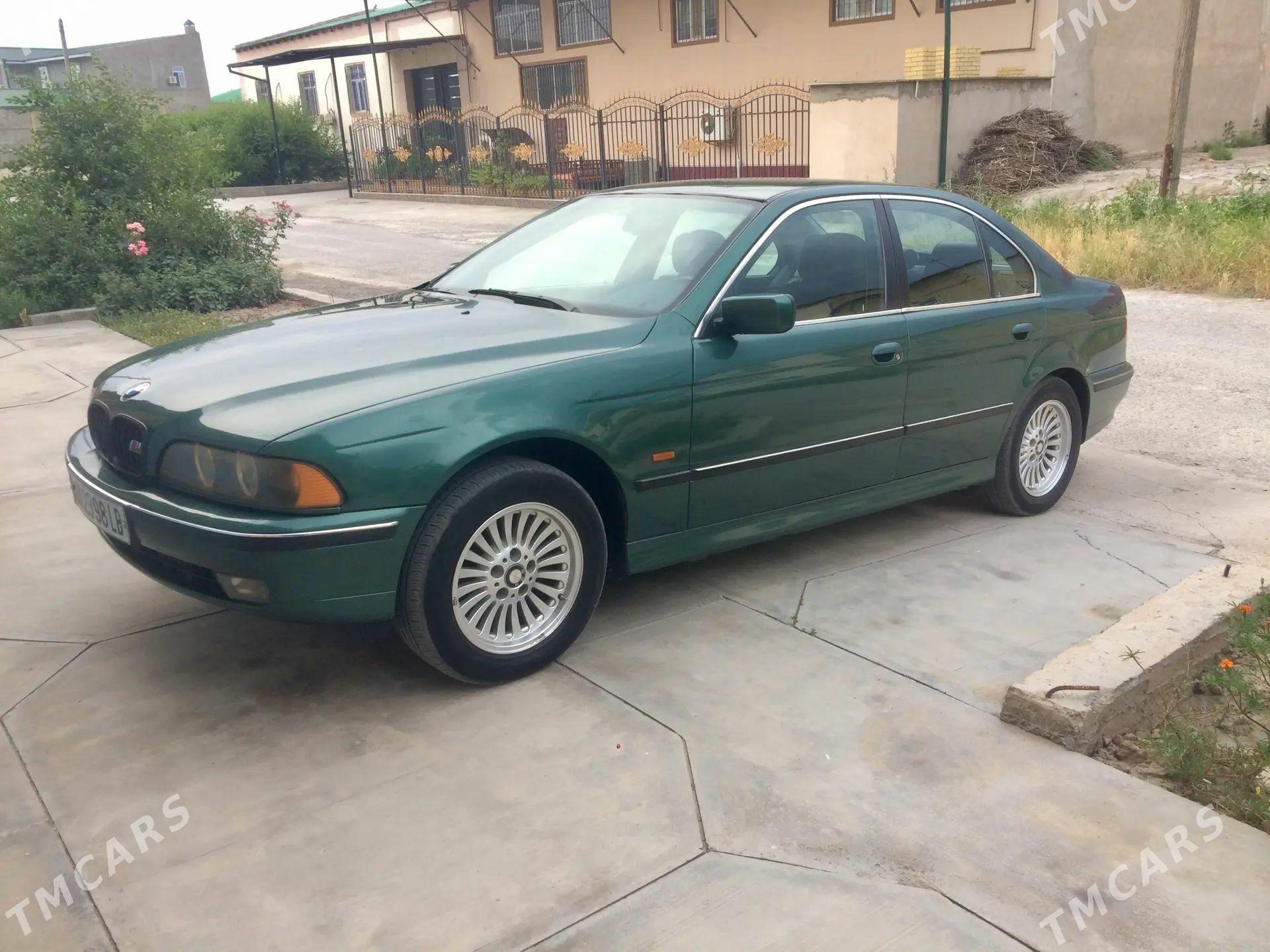 BMW E39 2000 - 125 000 TMT - Türkmenabat - img 1
