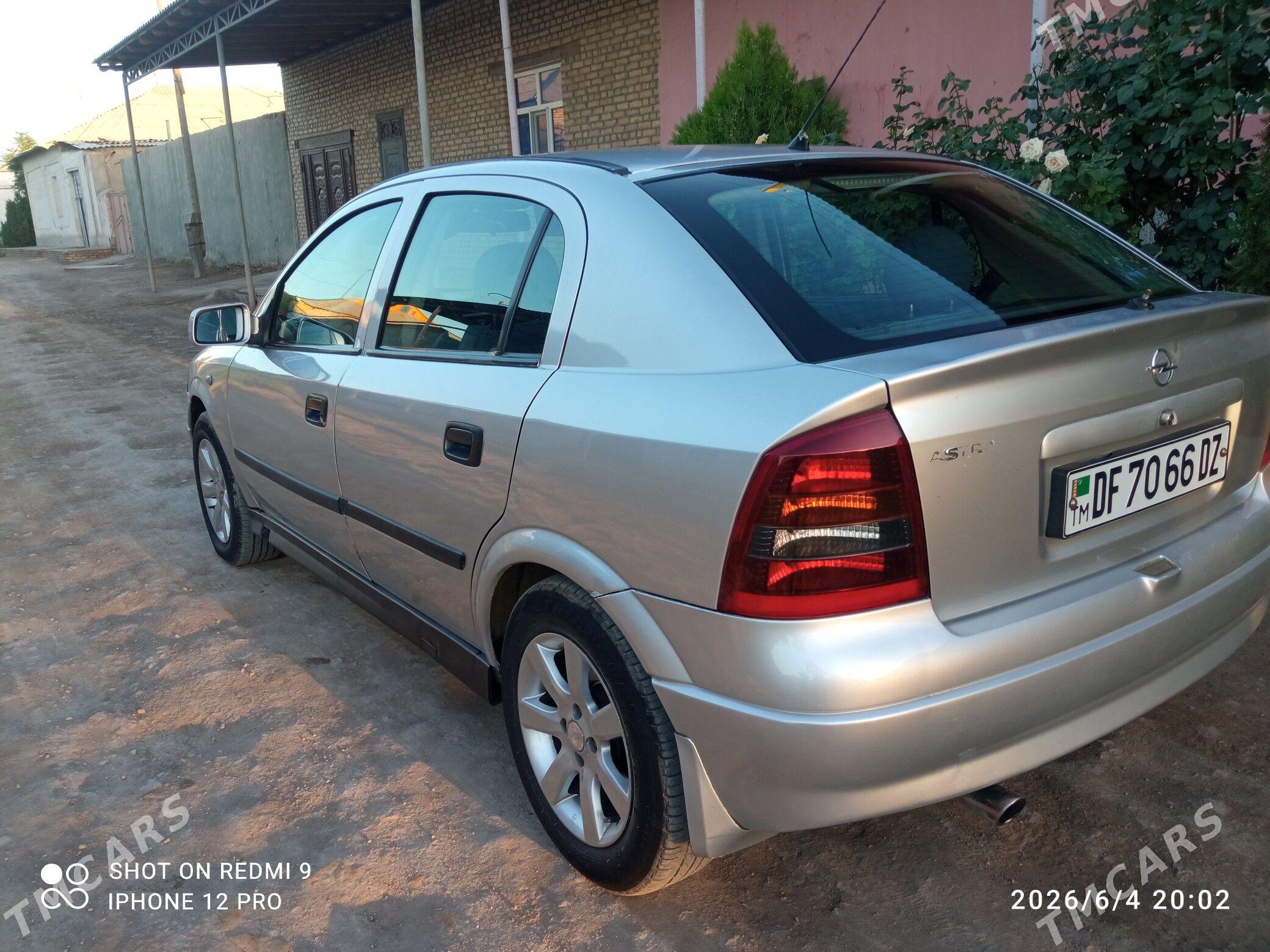 Opel Astra 2002 - 94 000 TMT - Дашогуз - img 1