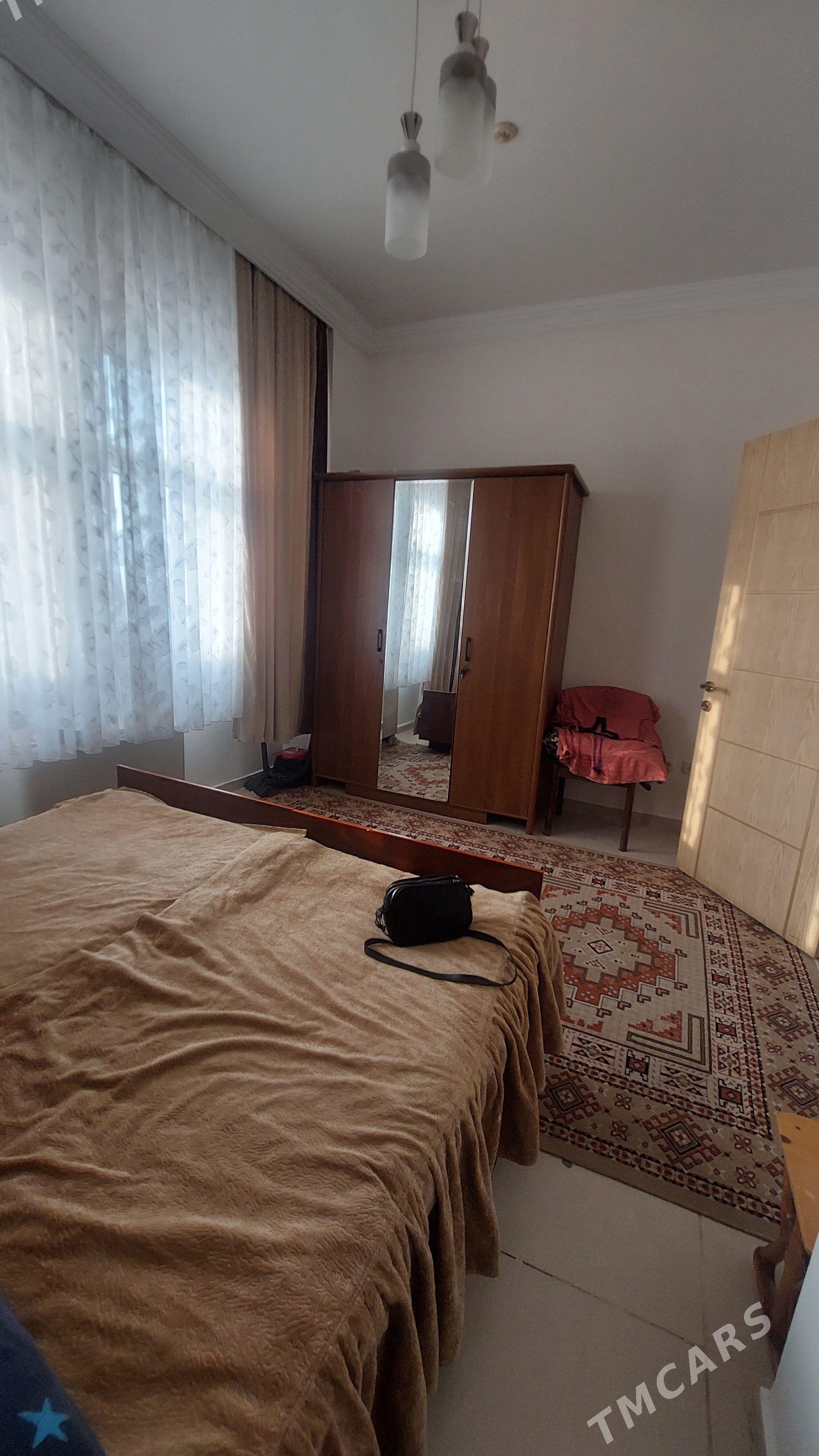 (3496)-ARENDA TASLAMA 1KOMNAT+2EDILEN RAHMAN - Ашхабад - img 1
