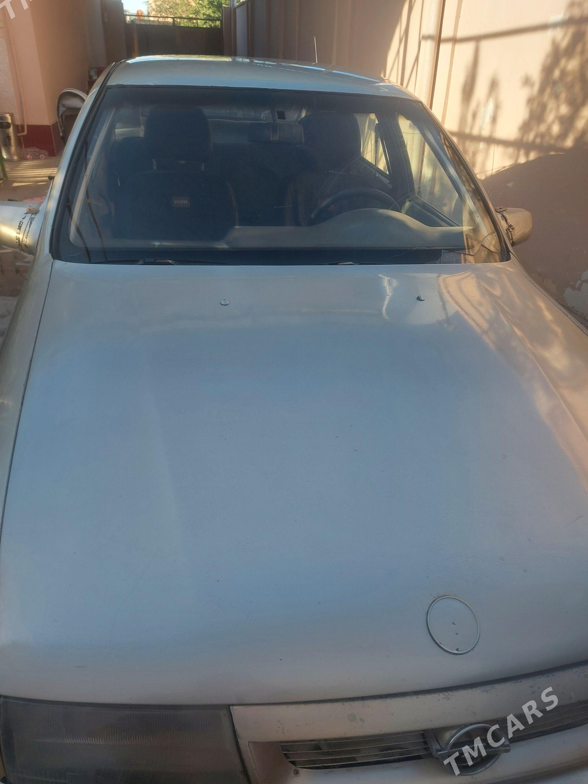 Opel Vectra 1990 - 19 000 TMT - Дашогуз - img 1