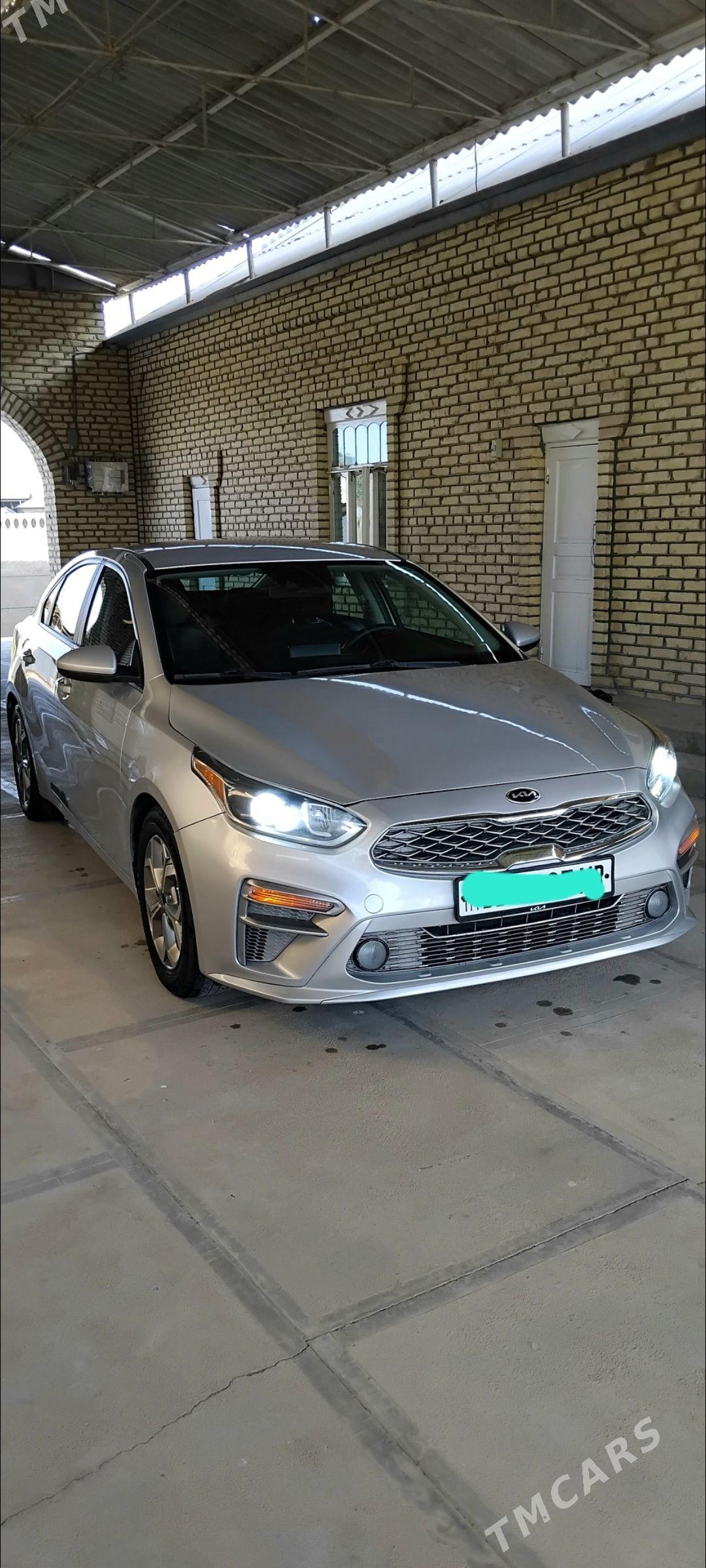 Kia Forte 2021 - 250 000 TMT - Mary - img 1