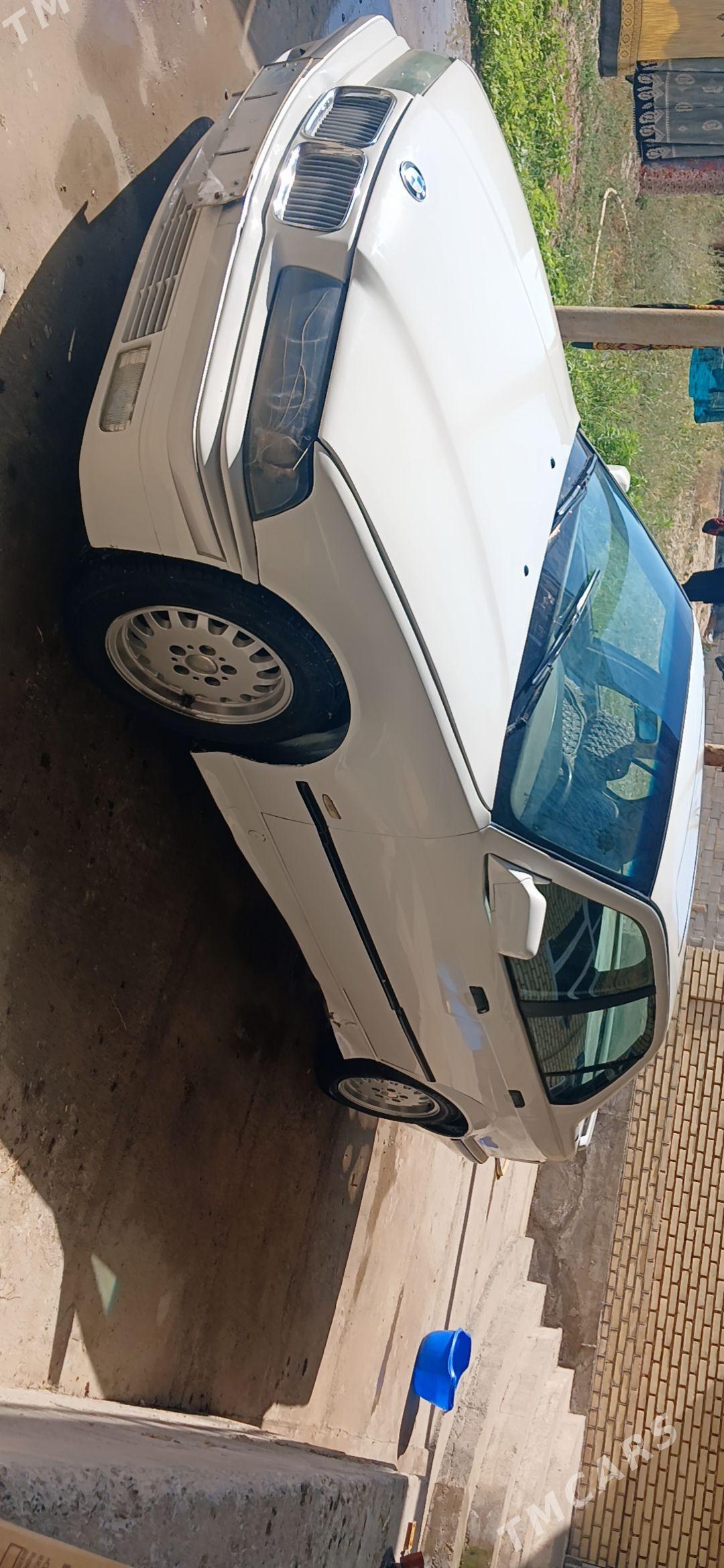 BMW 325 1991 - 50 000 TMT - Kaka - img 1