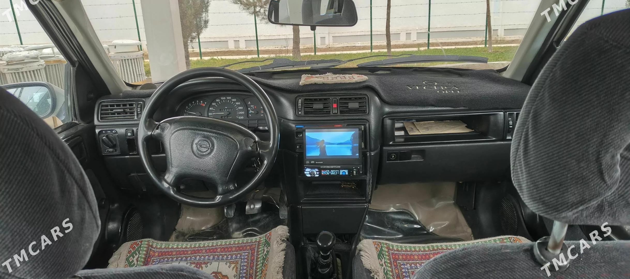 Opel Vectra 1994 - 49 000 TMT - Bäherden - img 1