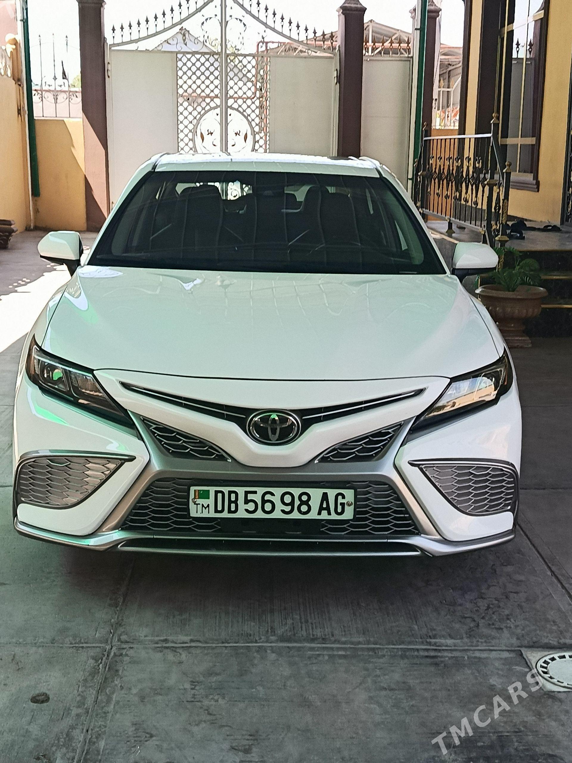 Toyota Camry 2021 - 325 000 TMT - Aşgabat - img 1