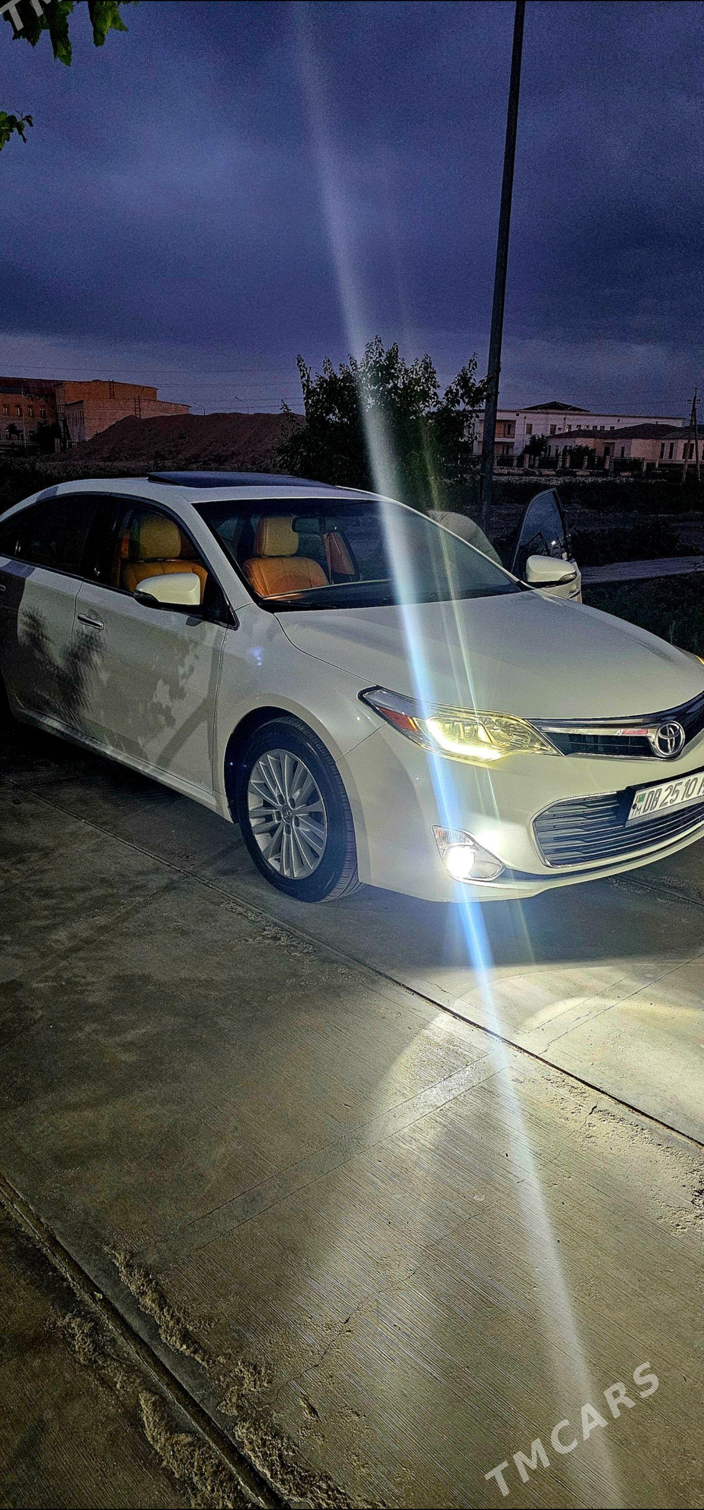 Toyota Avalon 2013 - 330 000 TMT - Baýramaly - img 1