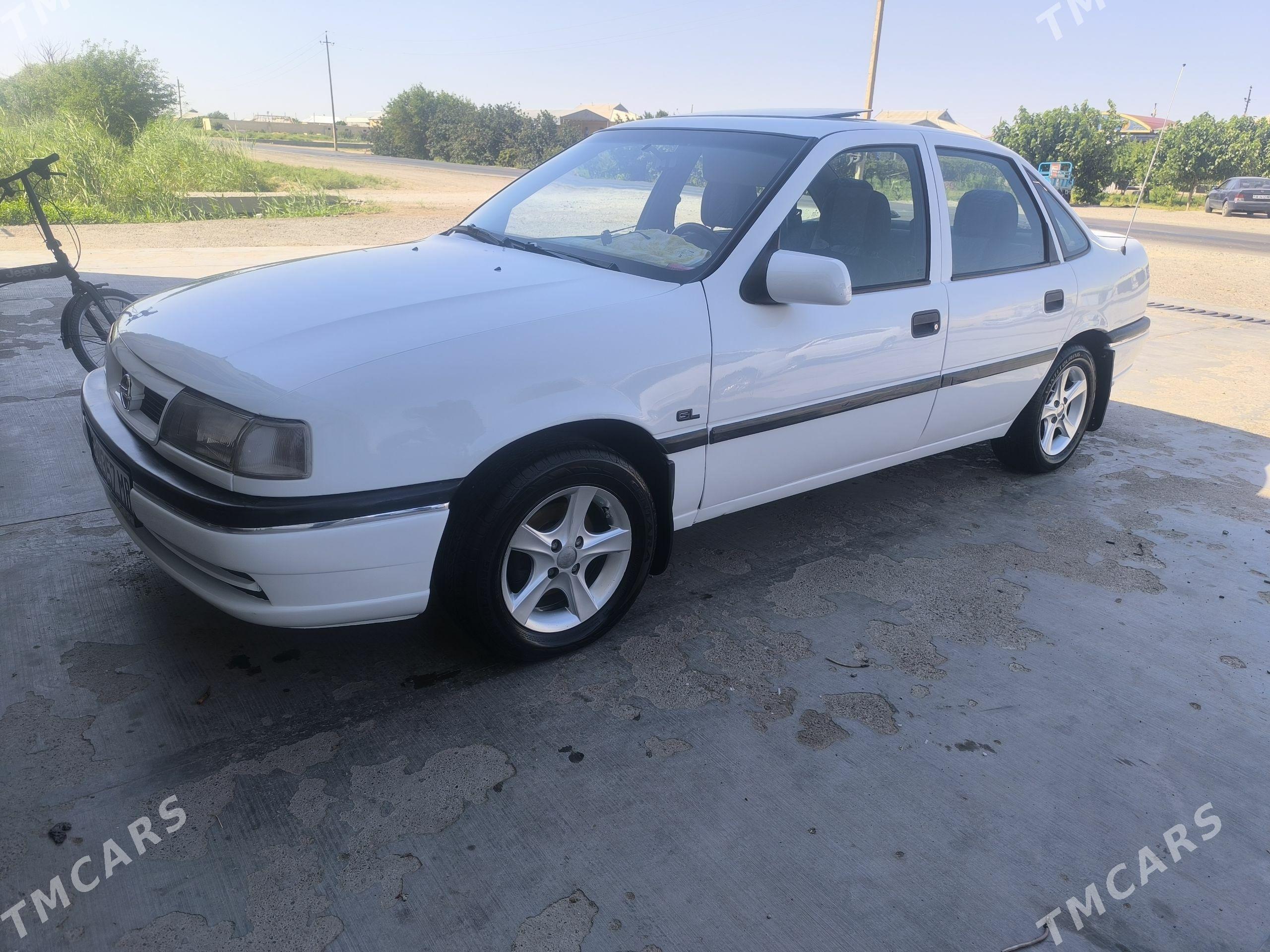 Opel Vectra 1995 - 57 000 TMT - Mary - img 1