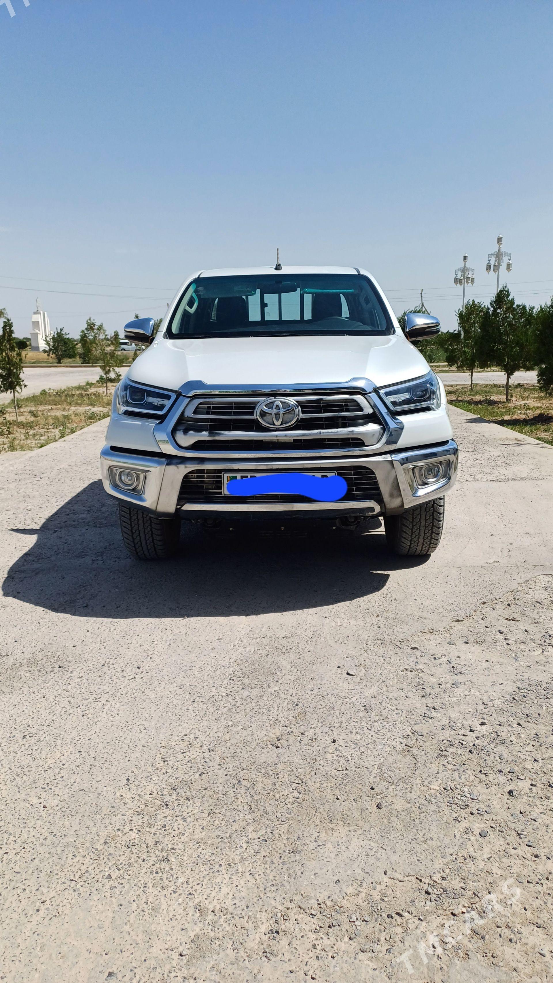 Toyota Hilux 2025 - 730 000 TMT - Halaç - img 1