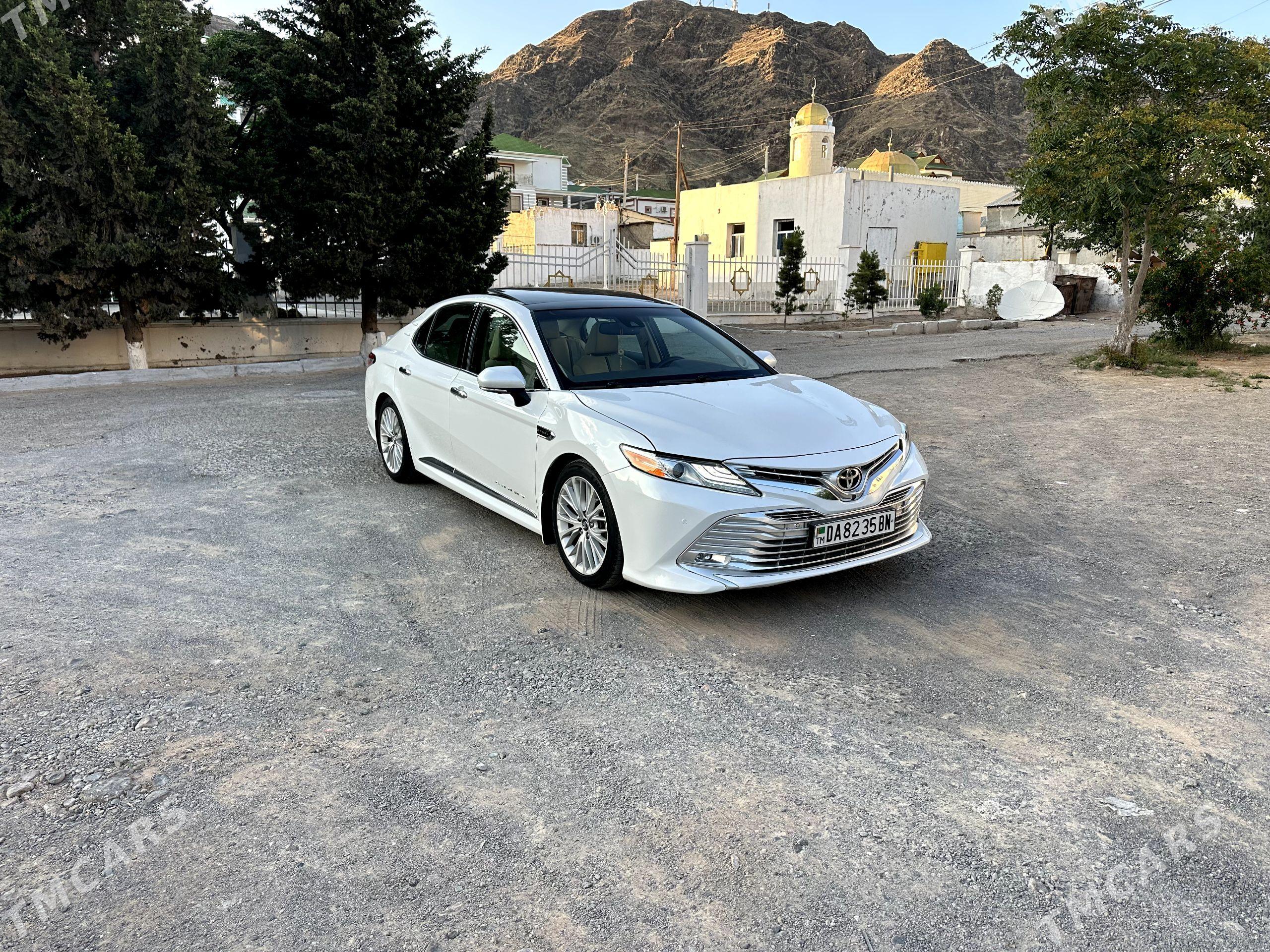 Toyota Camry 2018 - 355 000 TMT - Туркменбаши - img 1