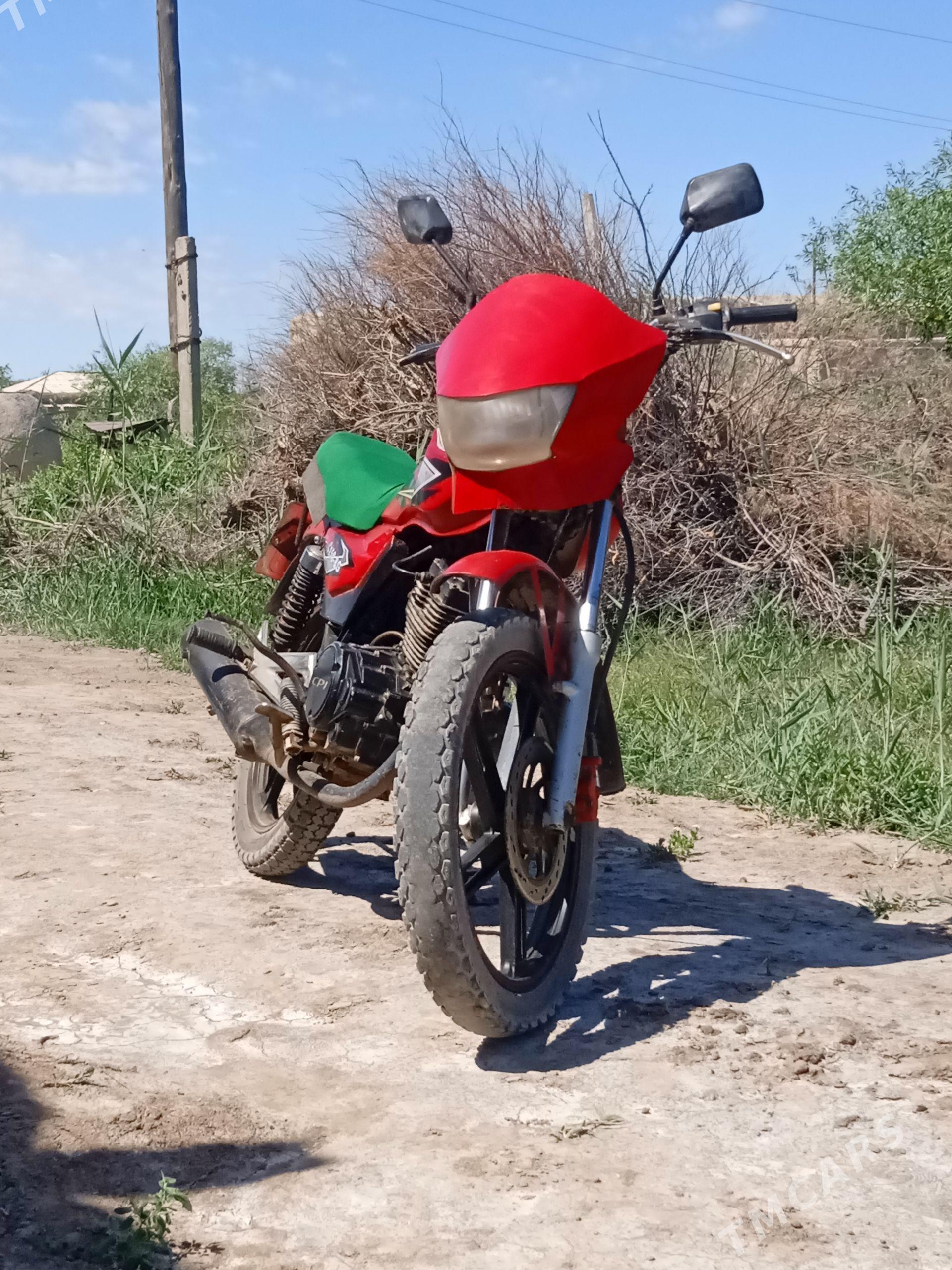 Fekon FK150-8G 2014 - 25 000 TMT - Акдепе - img 1