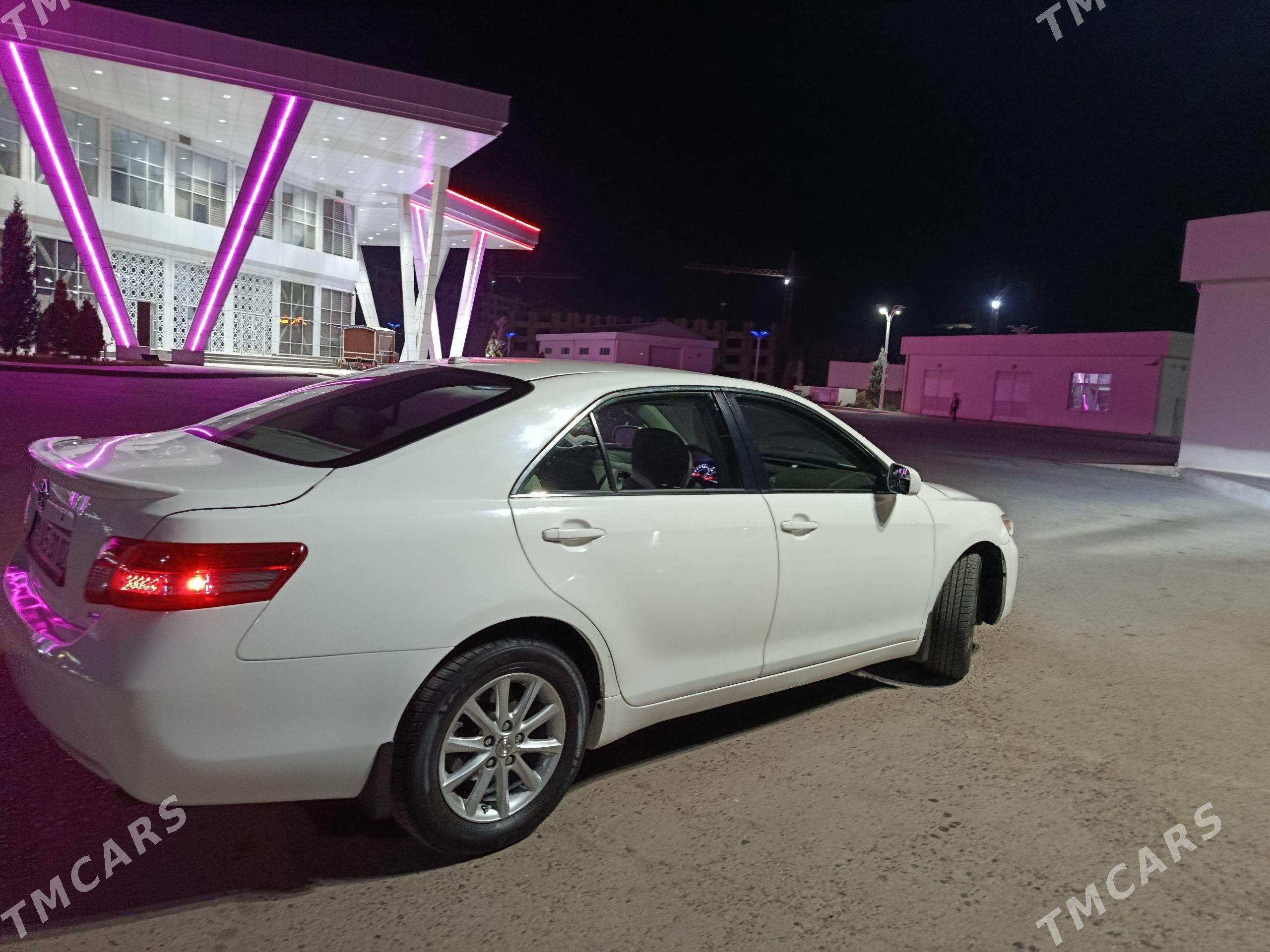 Toyota Camry 2011 - 220 000 TMT - Дашогуз - img 1
