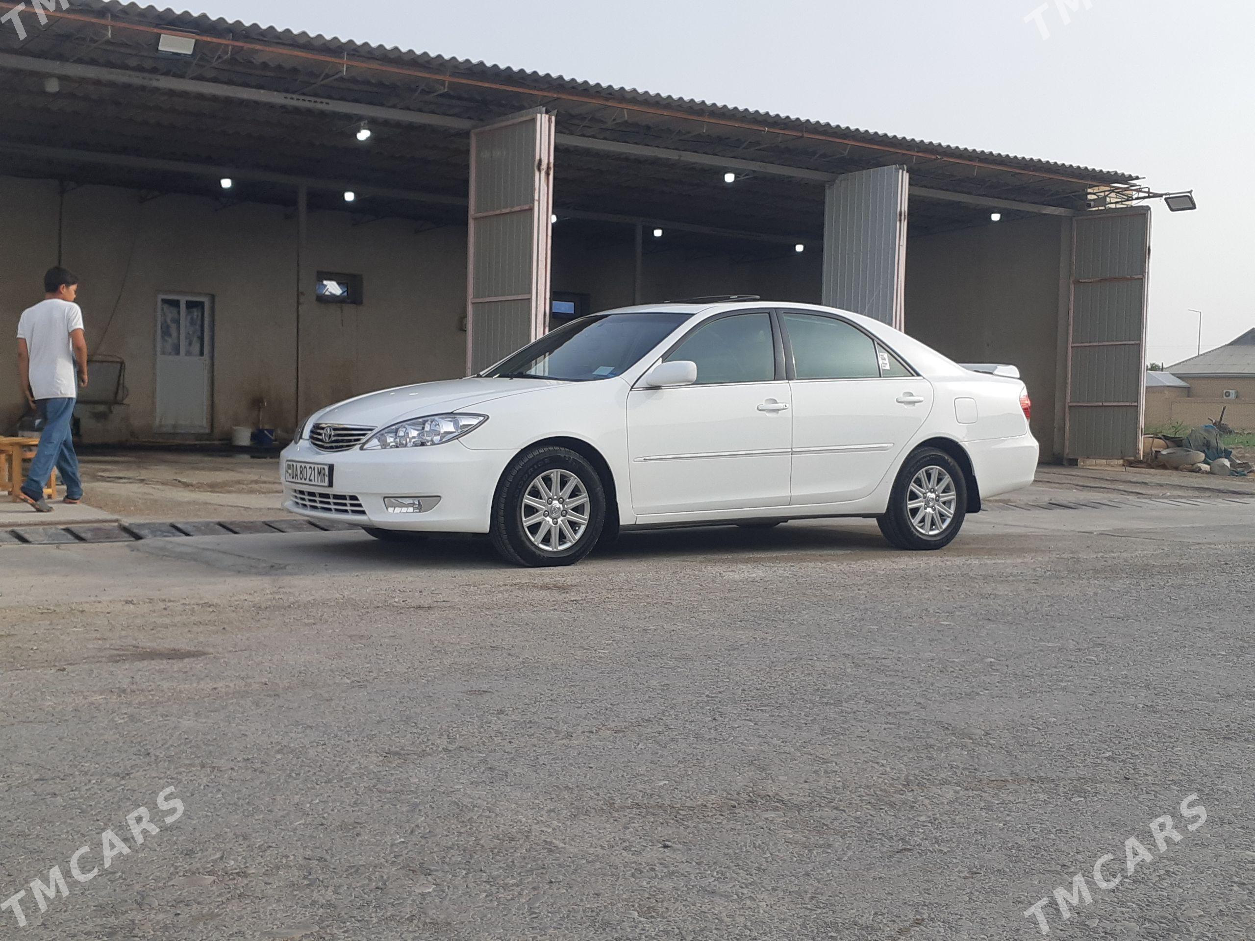 Toyota Camry 2005 - 275 000 TMT - Мары - img 1
