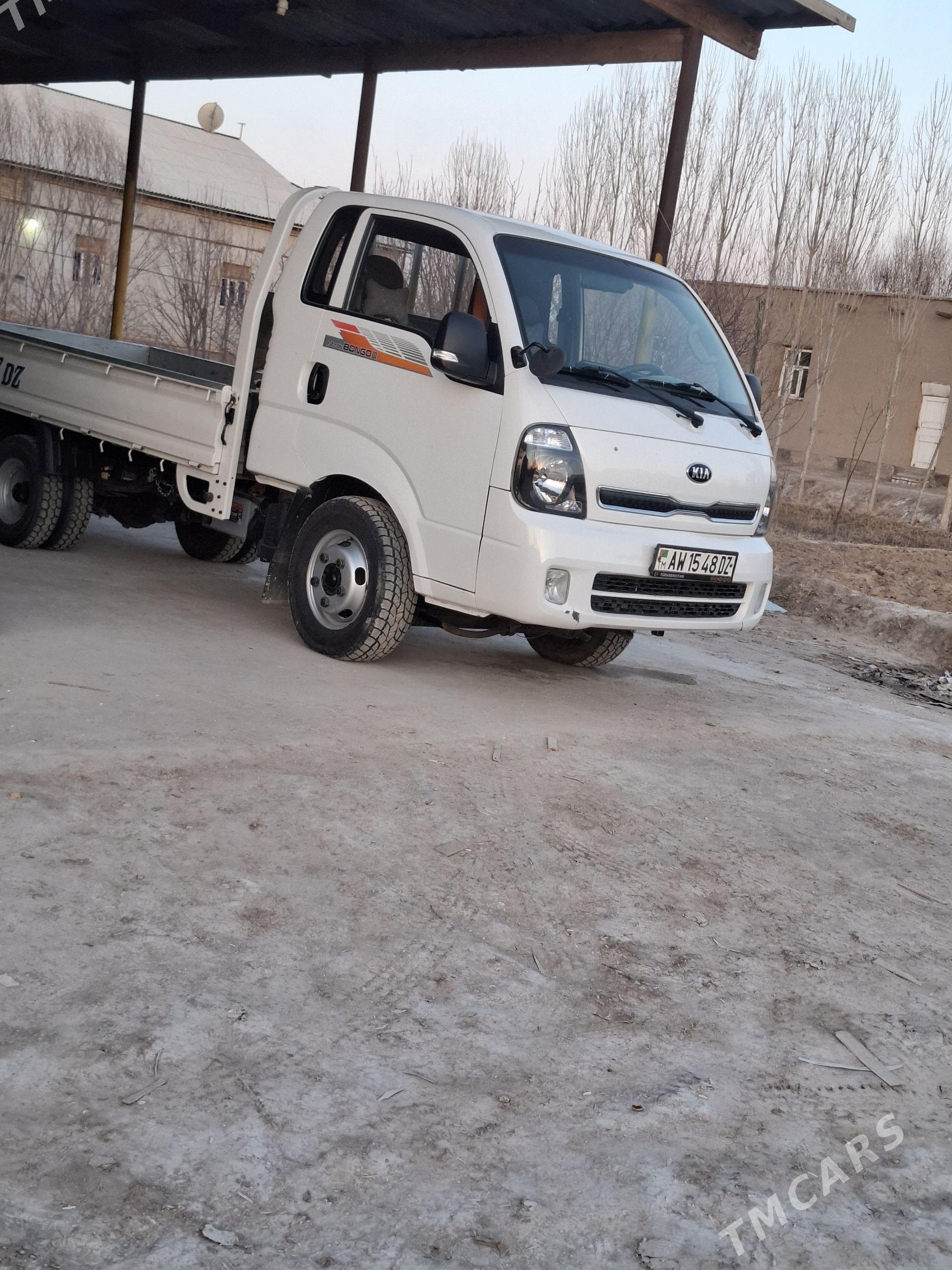 Kia Bongo 2019 - 239 000 TMT - Кёнеургенч - img 1