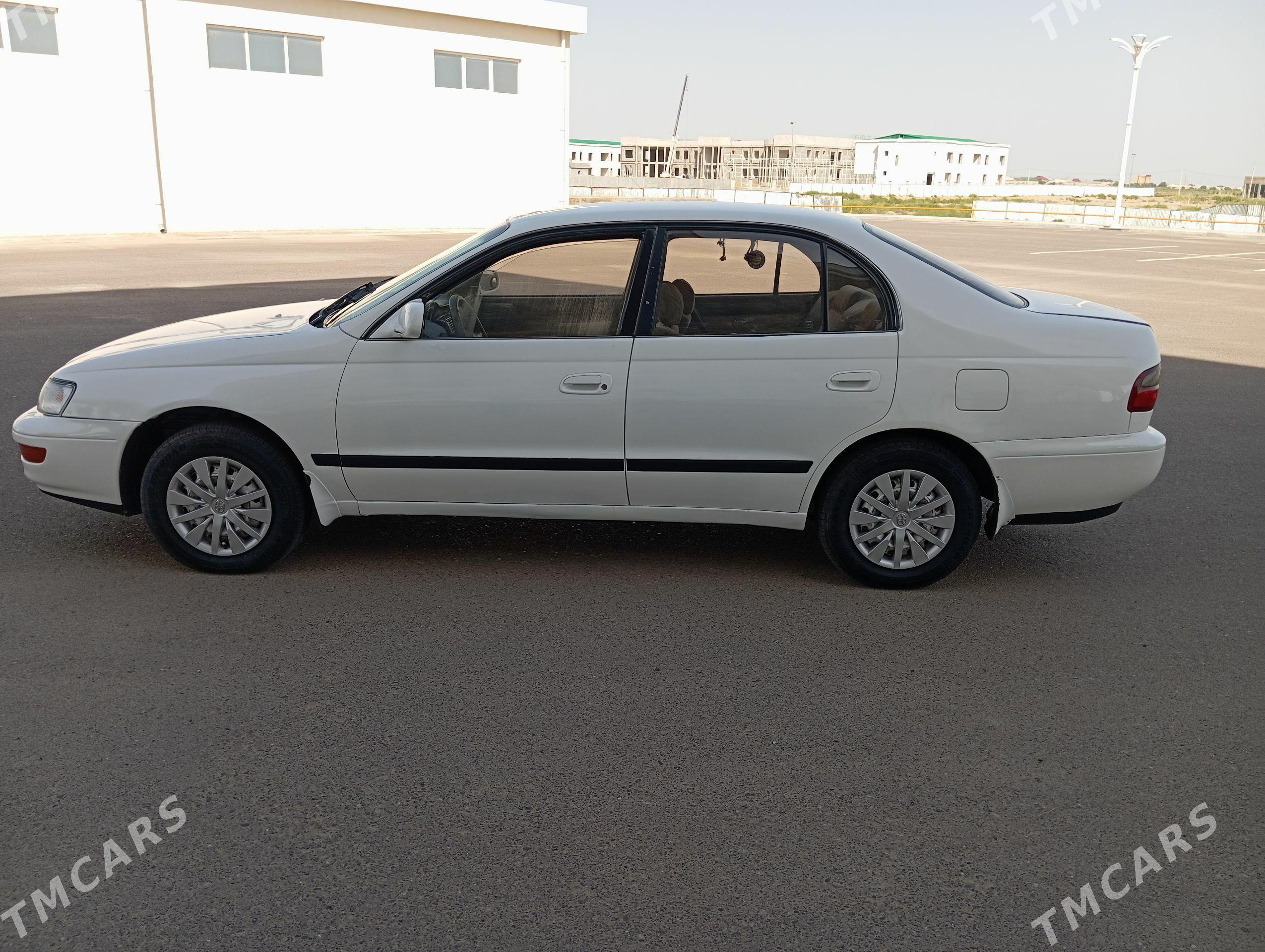 Toyota Corona 1992 - 70 000 TMT - Мары - img 1