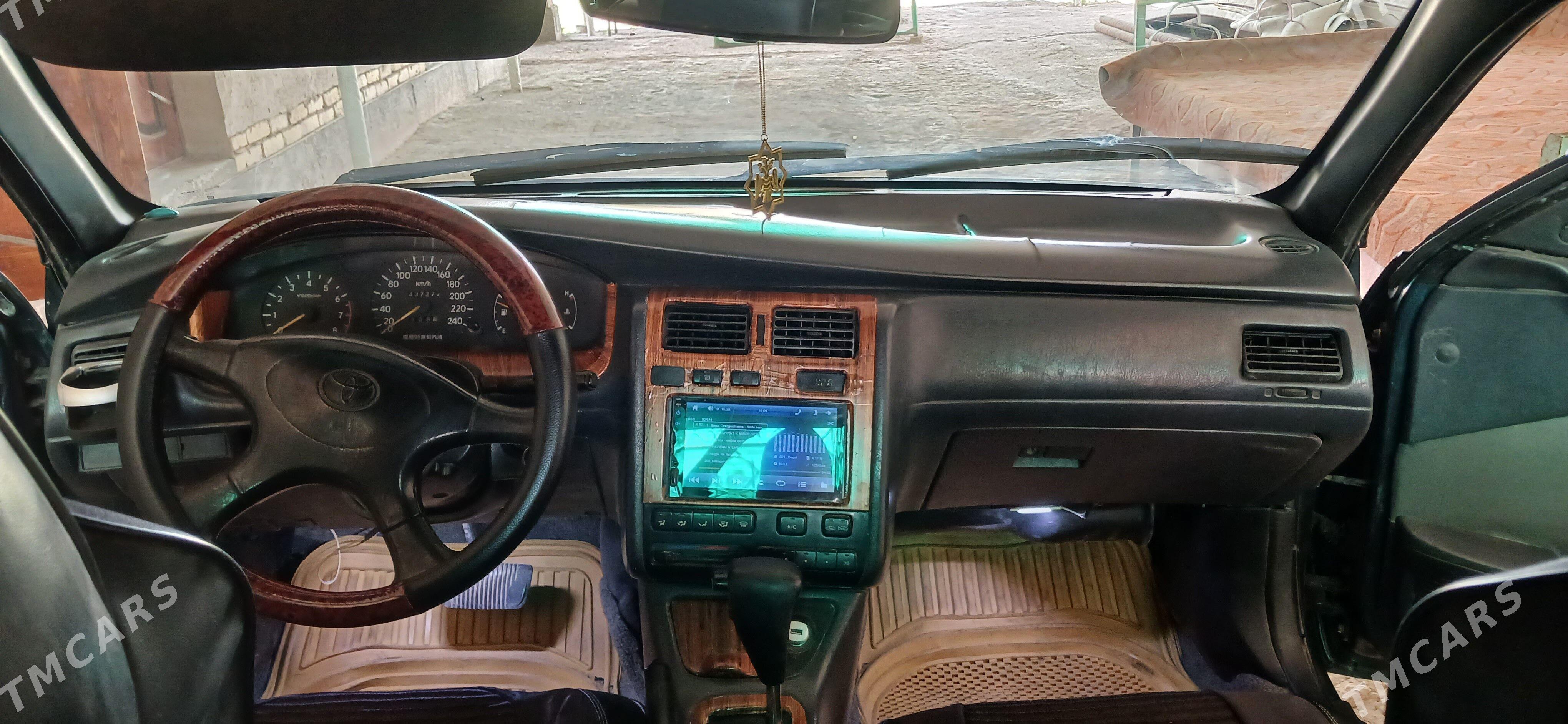 Toyota Corona 1995 - 95 000 TMT - Гурбансолтан Едже - img 1
