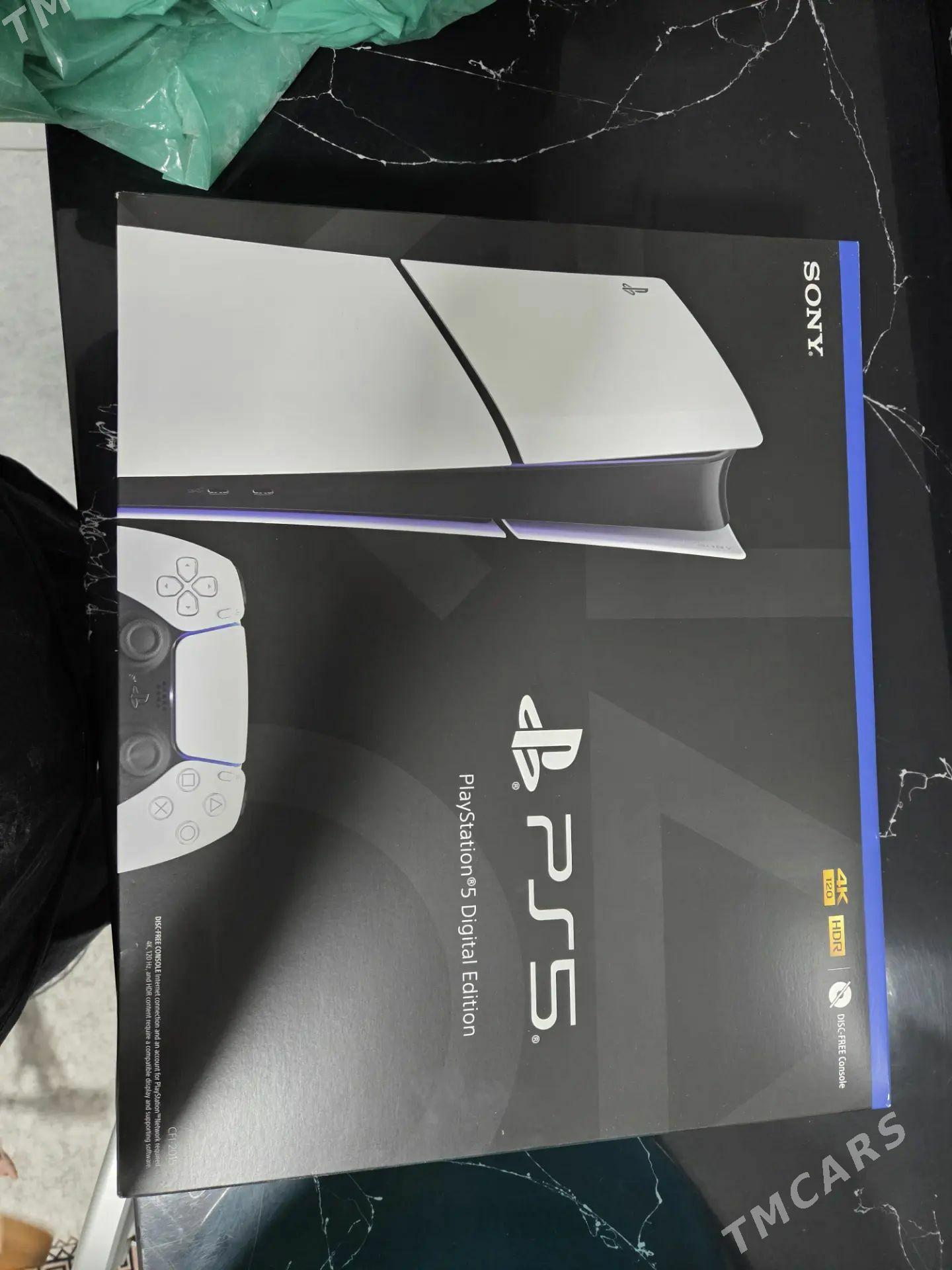 PlayStation 5 - Mary - img 1