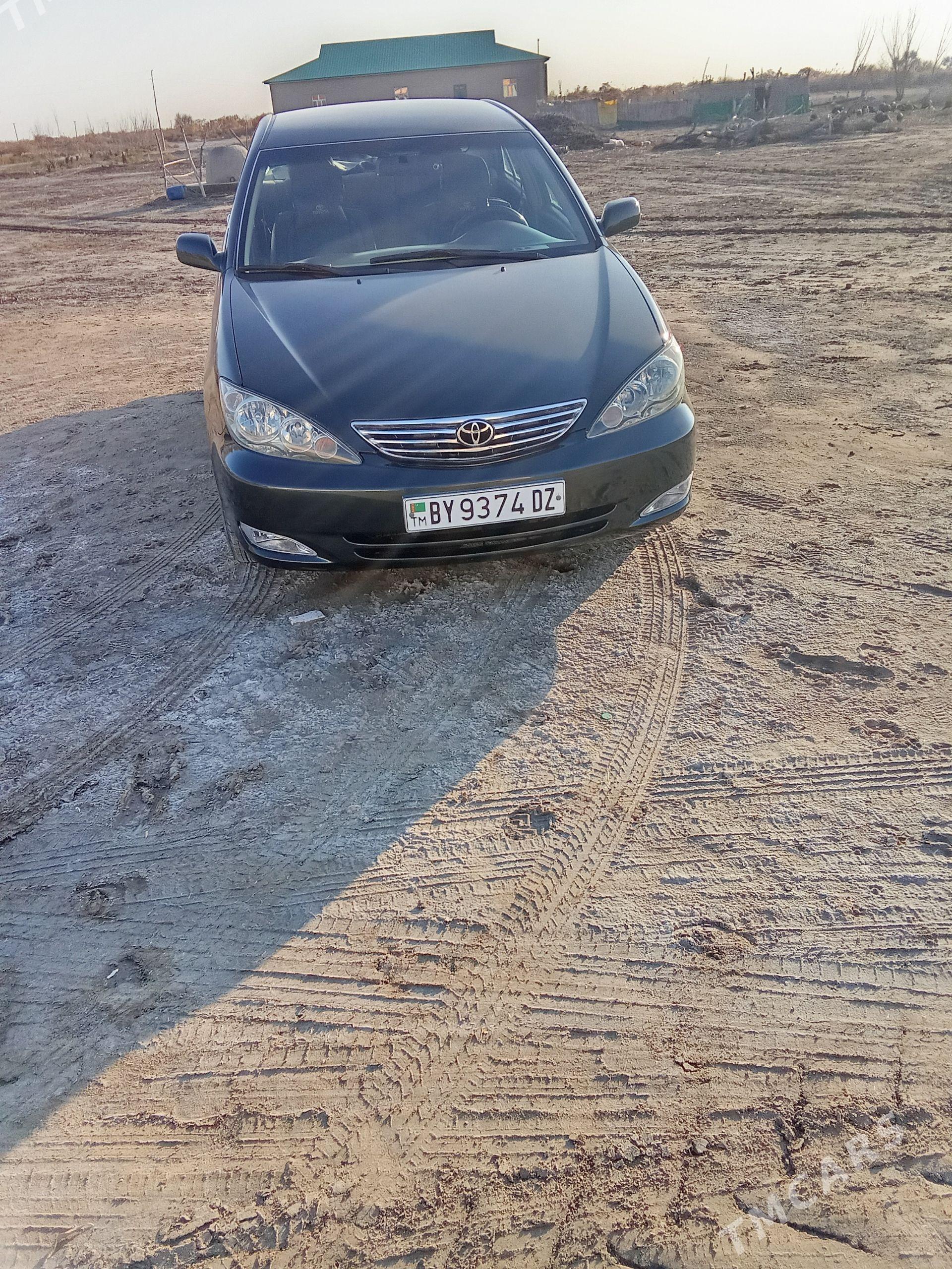 Toyota Camry 2003 - 180 000 TMT - Köneürgenç - img 1