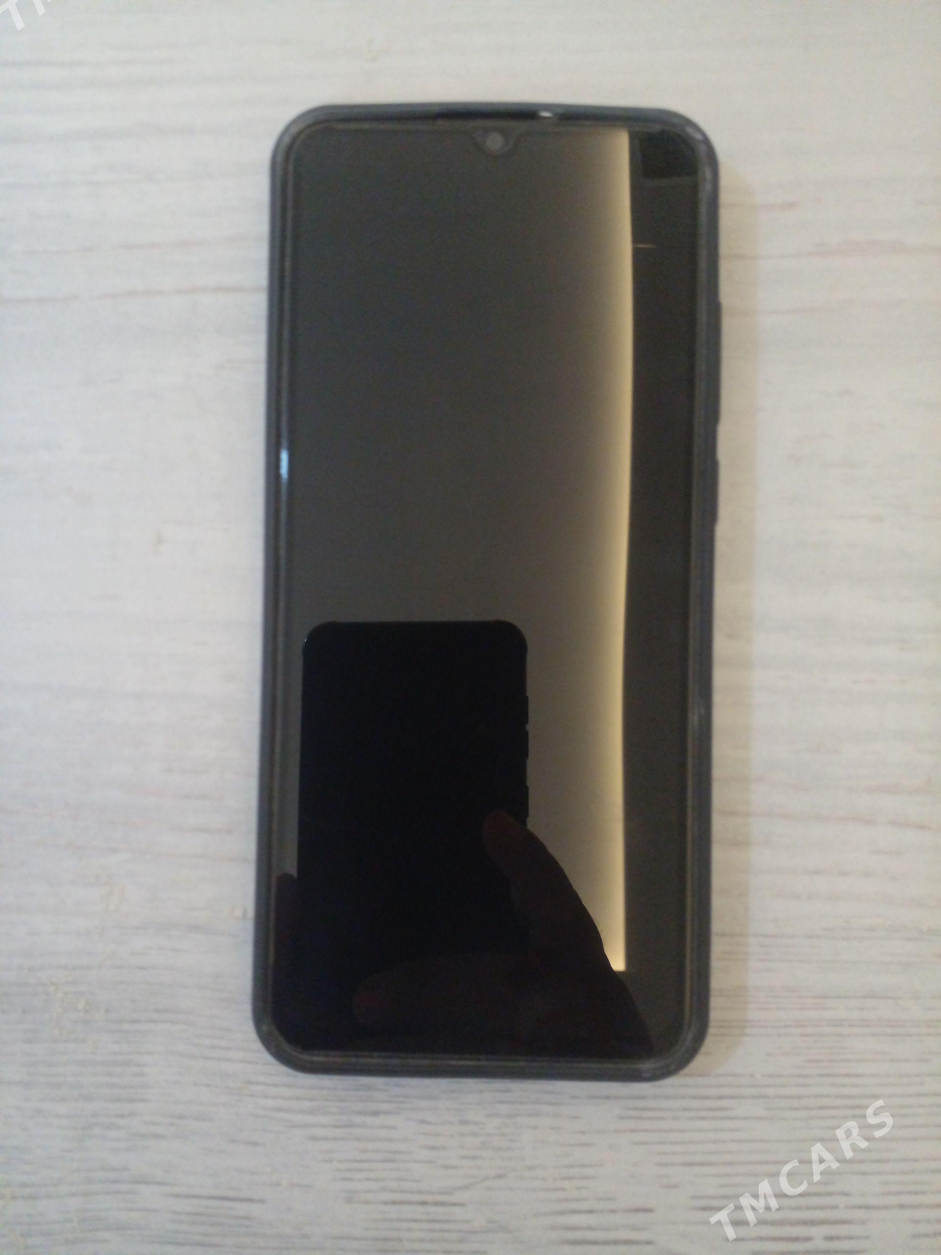 Samsung A04e - Туркменабат - img 1