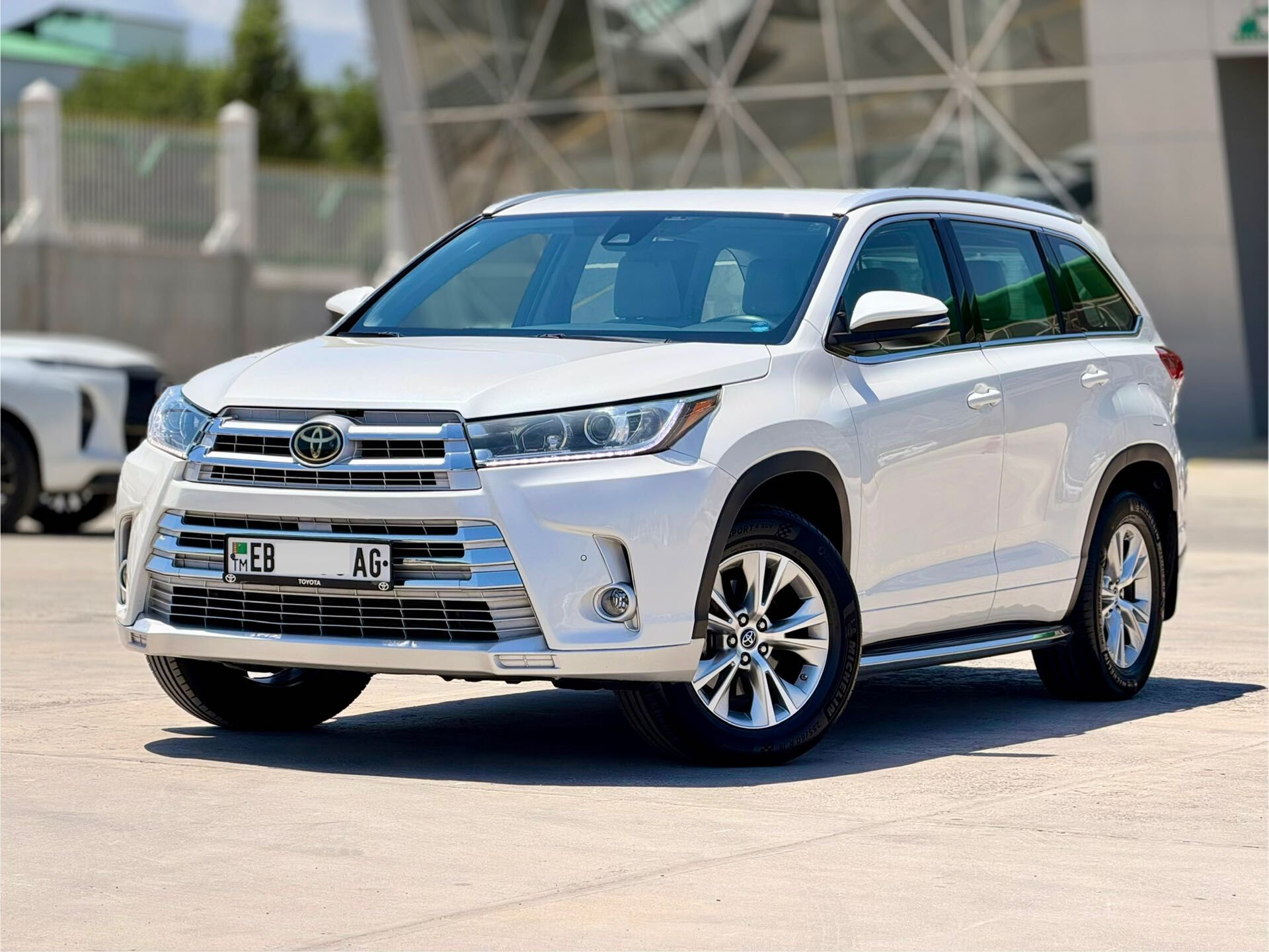 Toyota Highlander 2018 - 438 750 TMT - Aşgabat - img 1