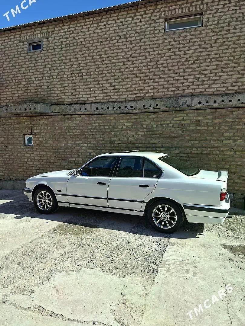 BMW 525 1990 - 45 000 TMT - Sarahs - img 1