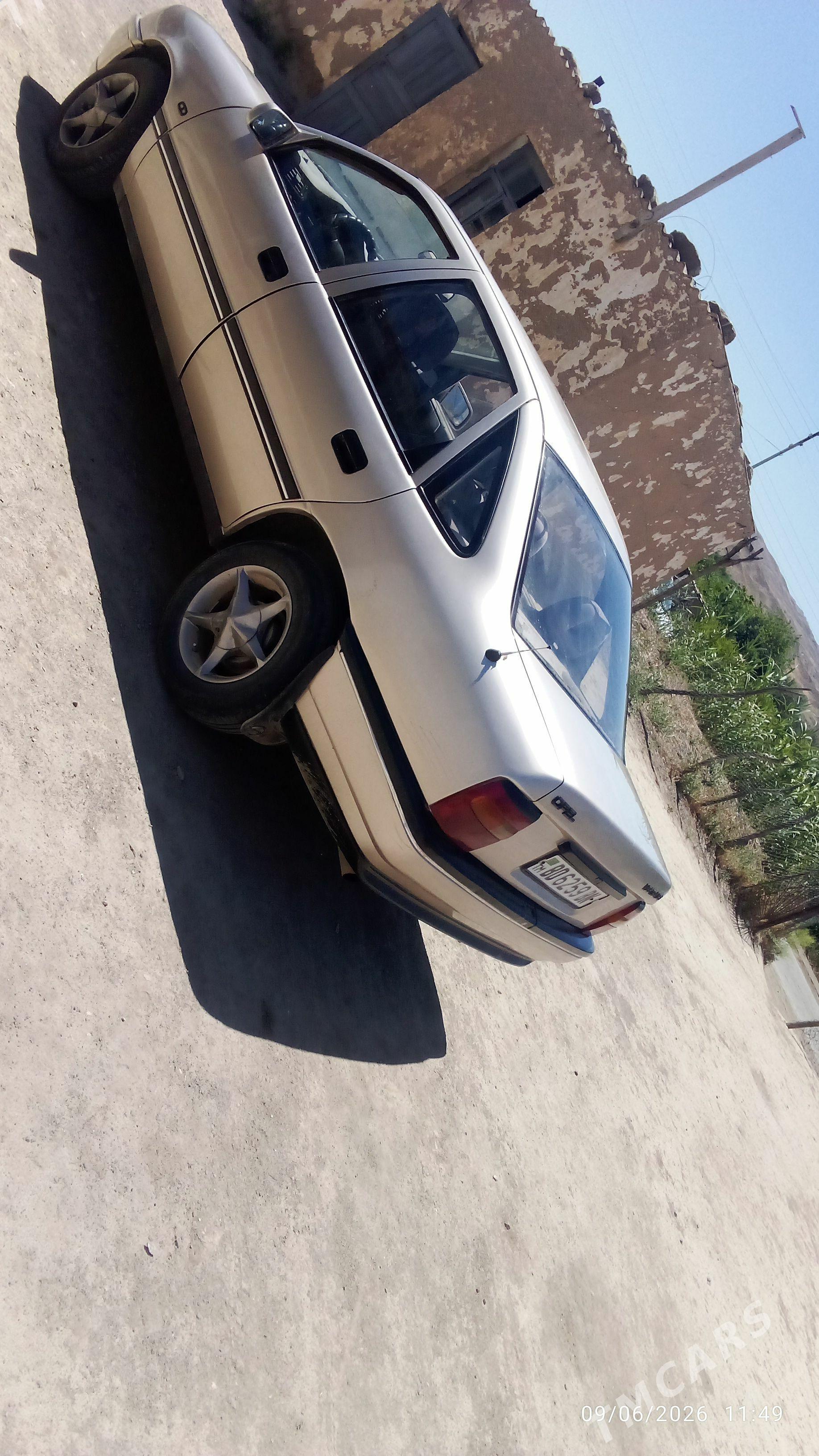 Opel Vectra 1991 - 50 000 TMT - Magtymguly - img 1