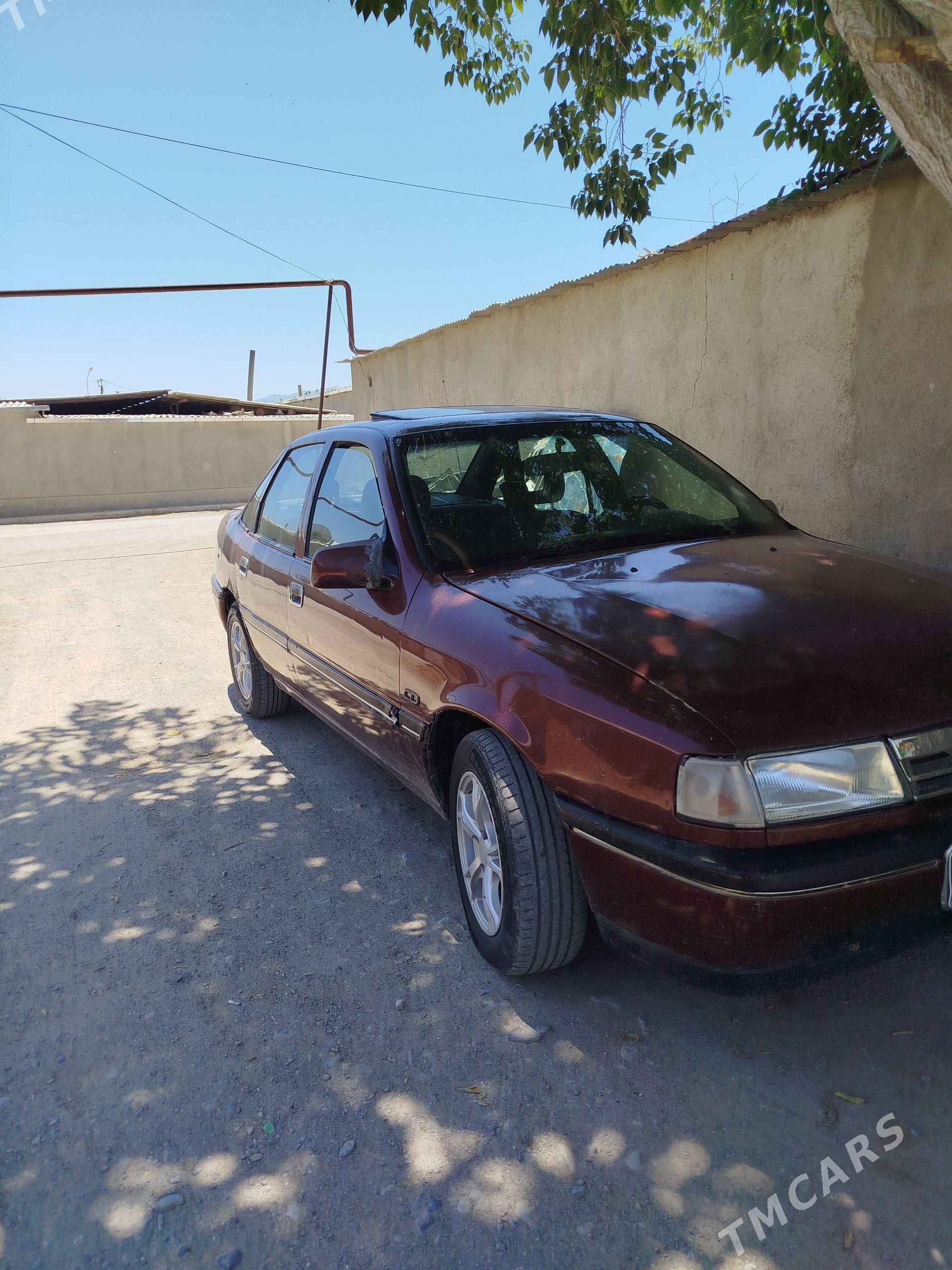 Opel Vectra 1992 - 45 000 TMT - Bäherden - img 1