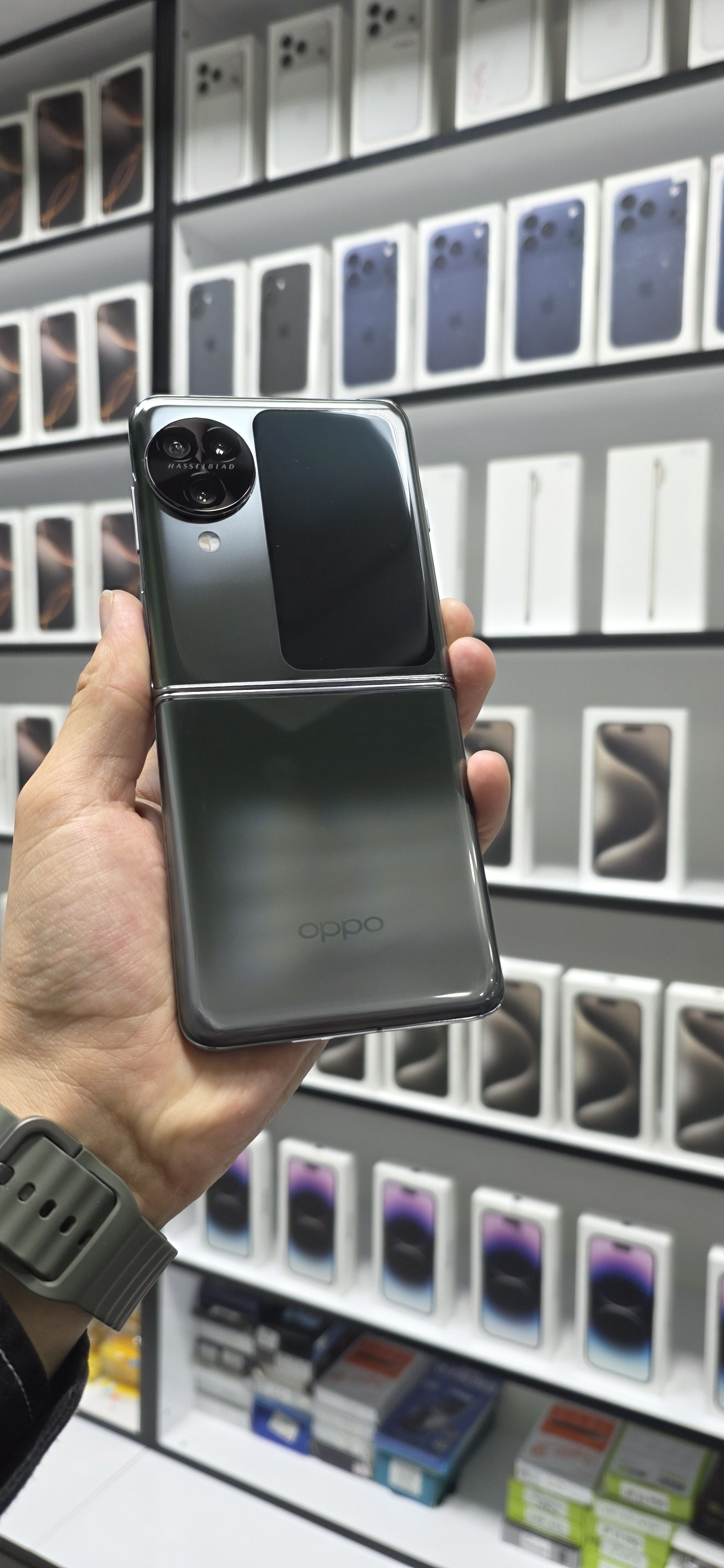 Oppo Find N3 flip 256Gb - Aşgabat - img 1