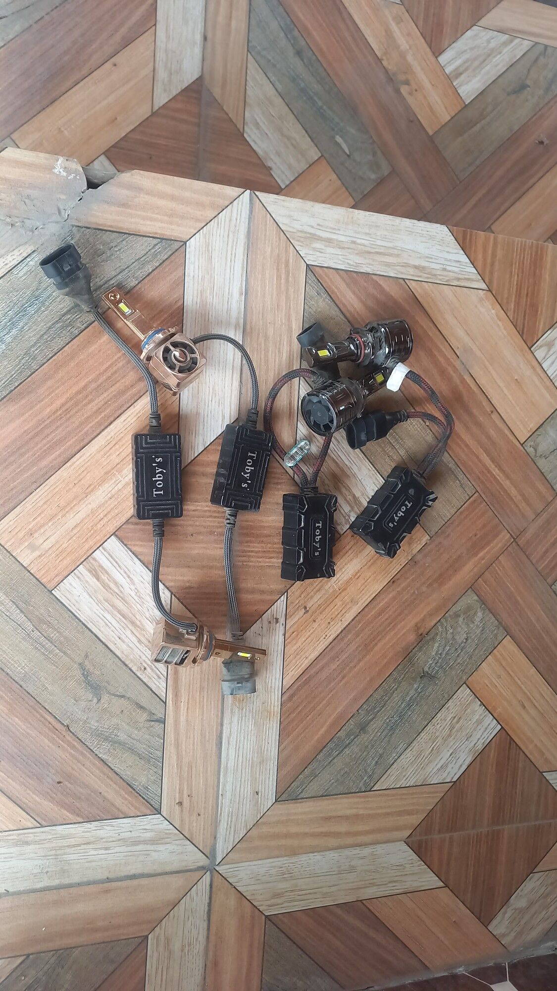 led lampa toby's 1 200 TMT - Türkmenabat - img 1