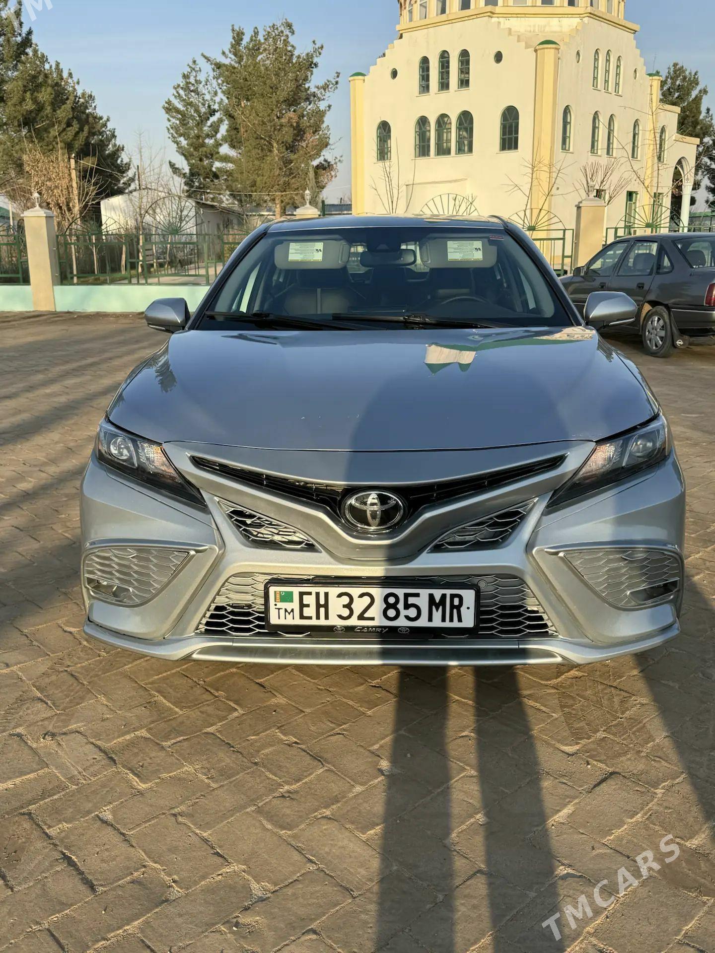 Toyota Camry 2021 - 380 000 TMT - Мургап - img 1