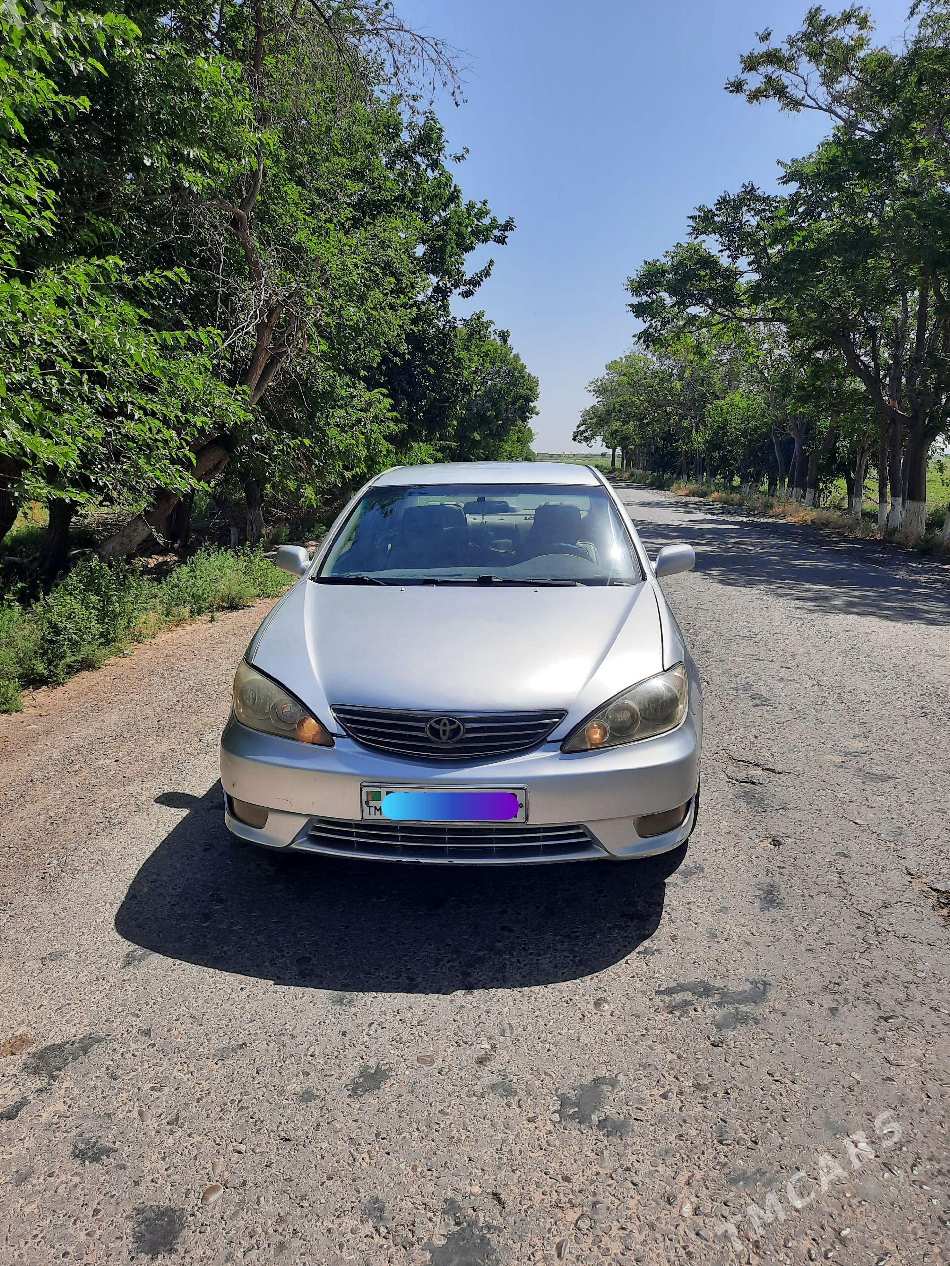 Toyota Camry 2003 - 172 000 TMT - Мары - img 1