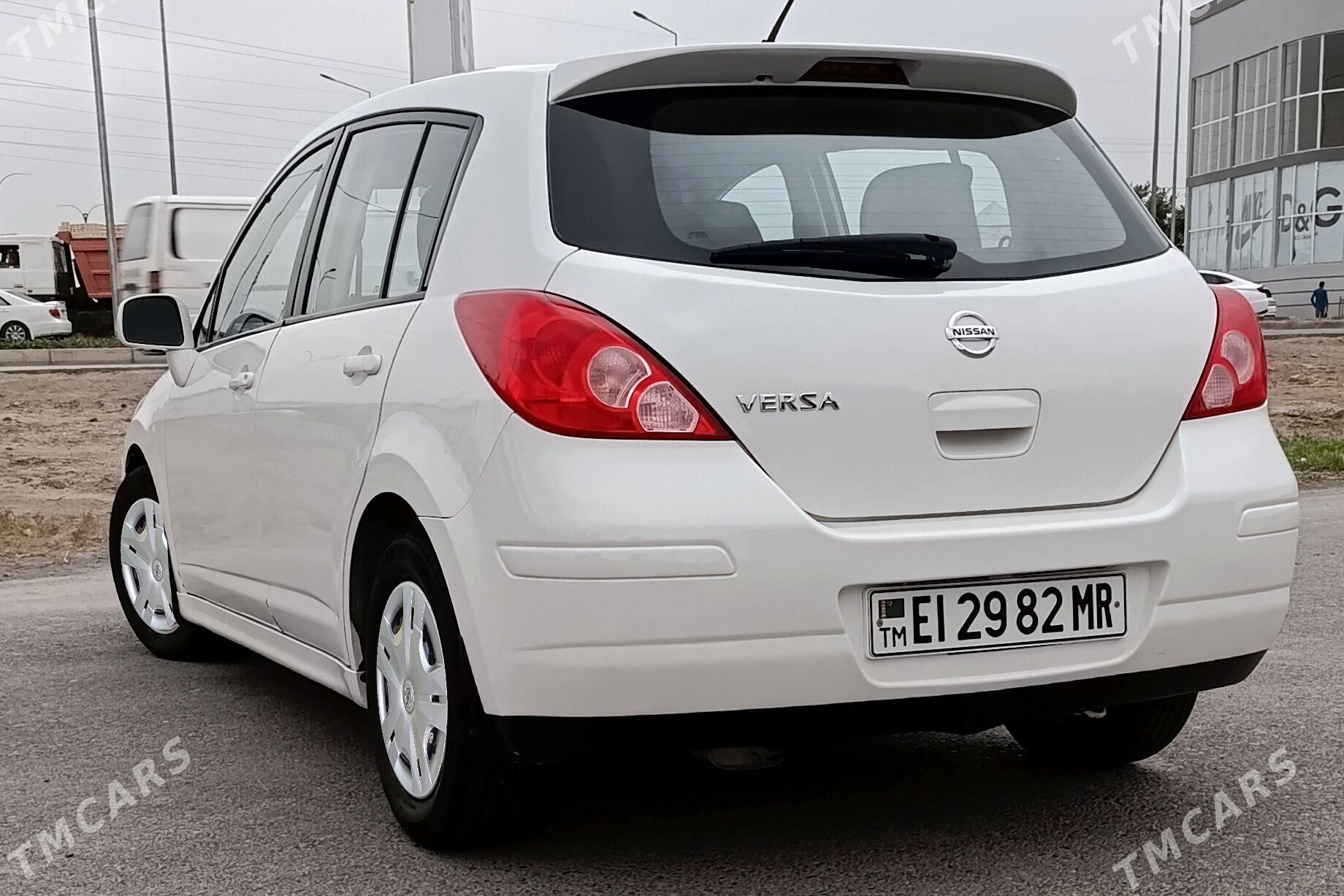 Nissan Versa 2011 - 140 000 TMT - Мары - img 1