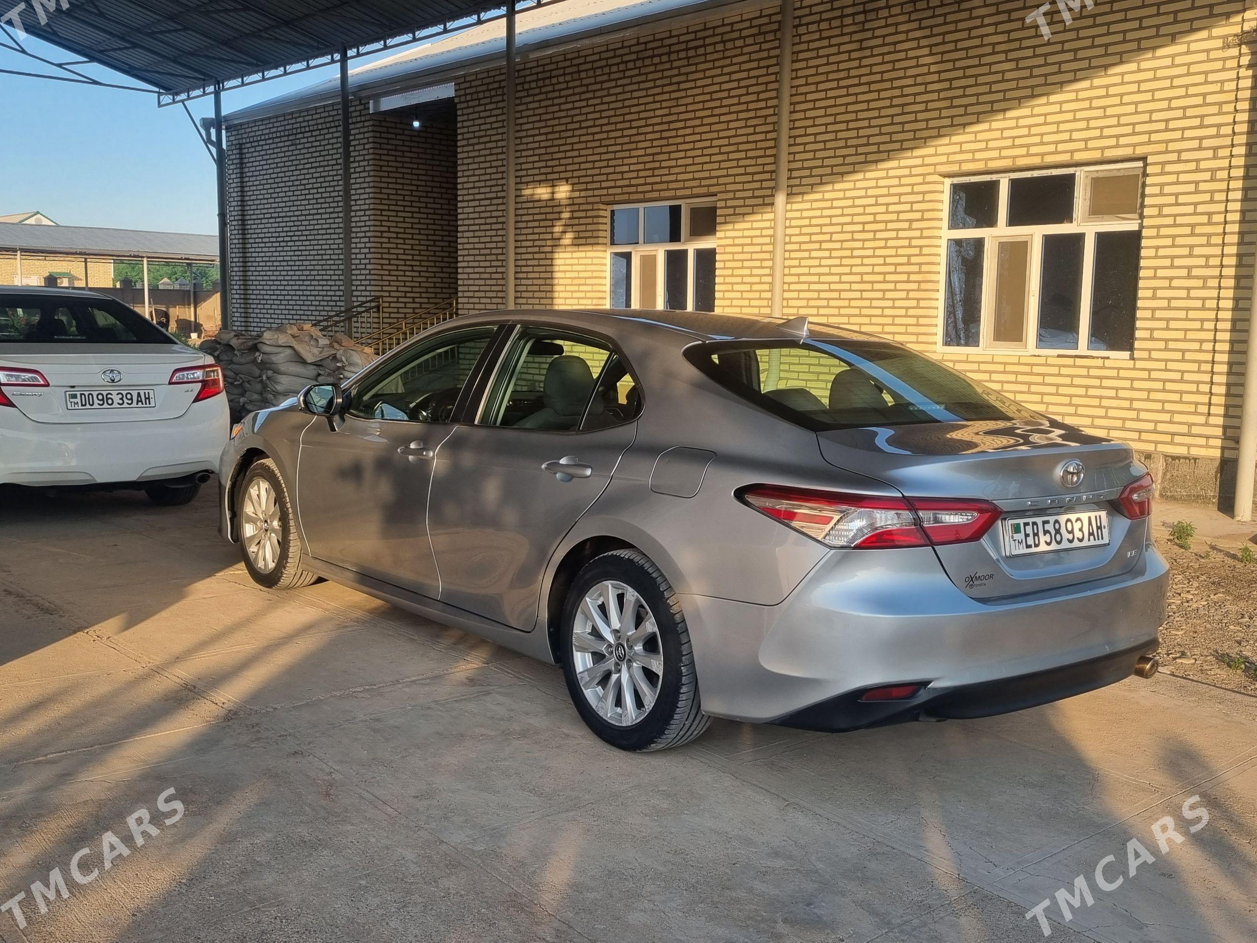 Toyota Camry 2019 - 310 000 TMT - Babadaýhan - img 1