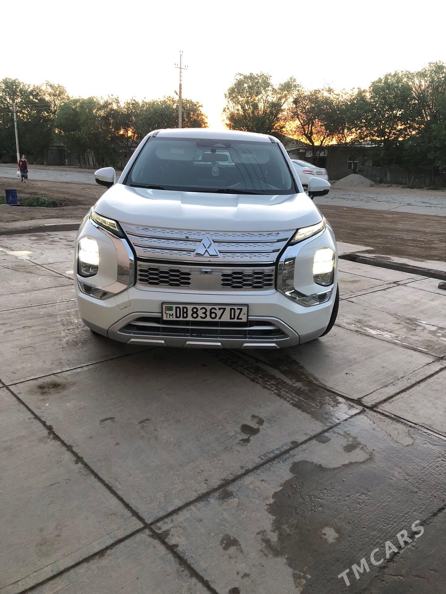 Mitsubishi Outlander Sport 2022 - 400 000 TMT - Köneürgenç - img 1