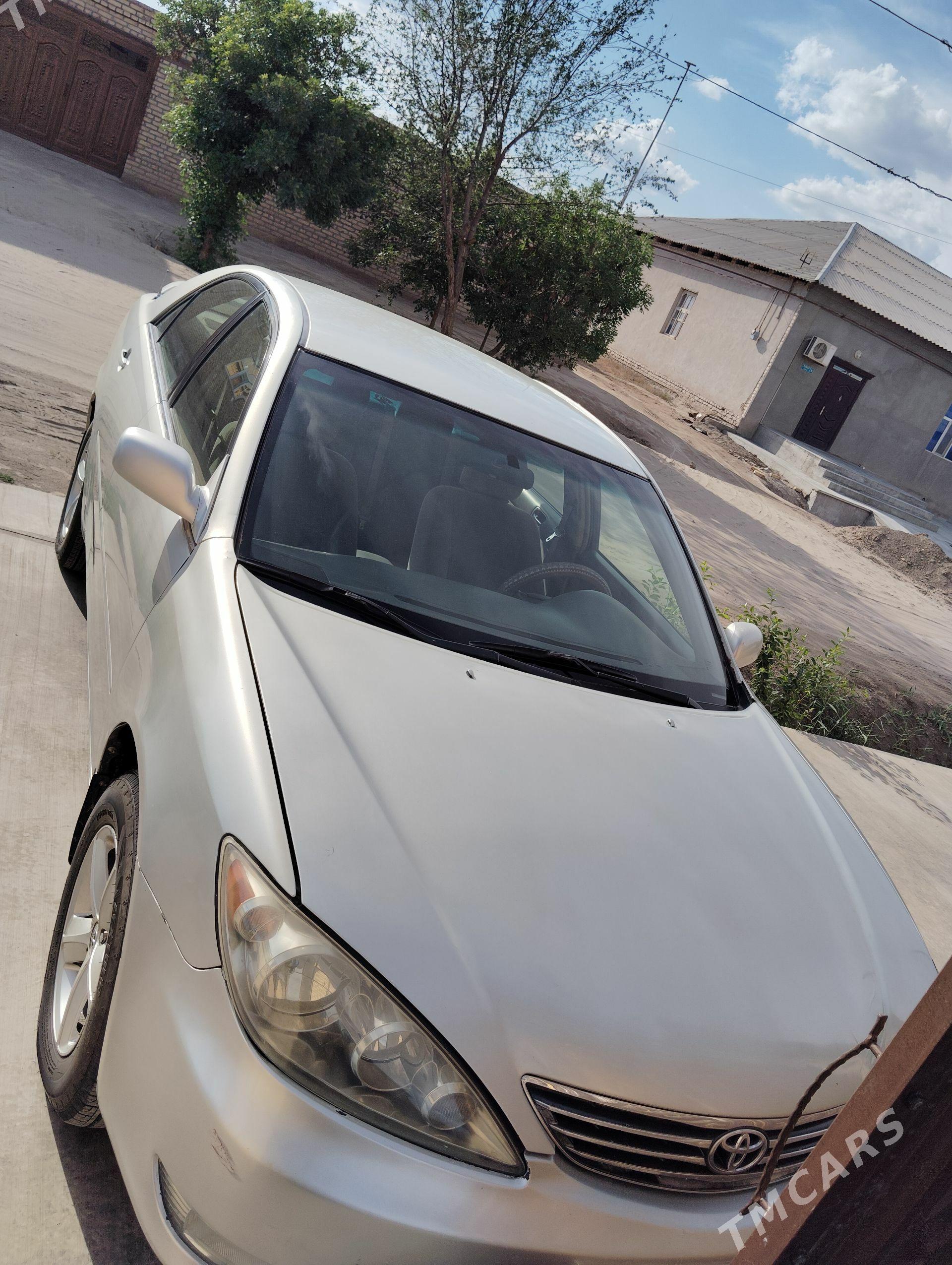 Toyota Camry 2005 - 170 000 TMT - Шабатский этрап - img 1