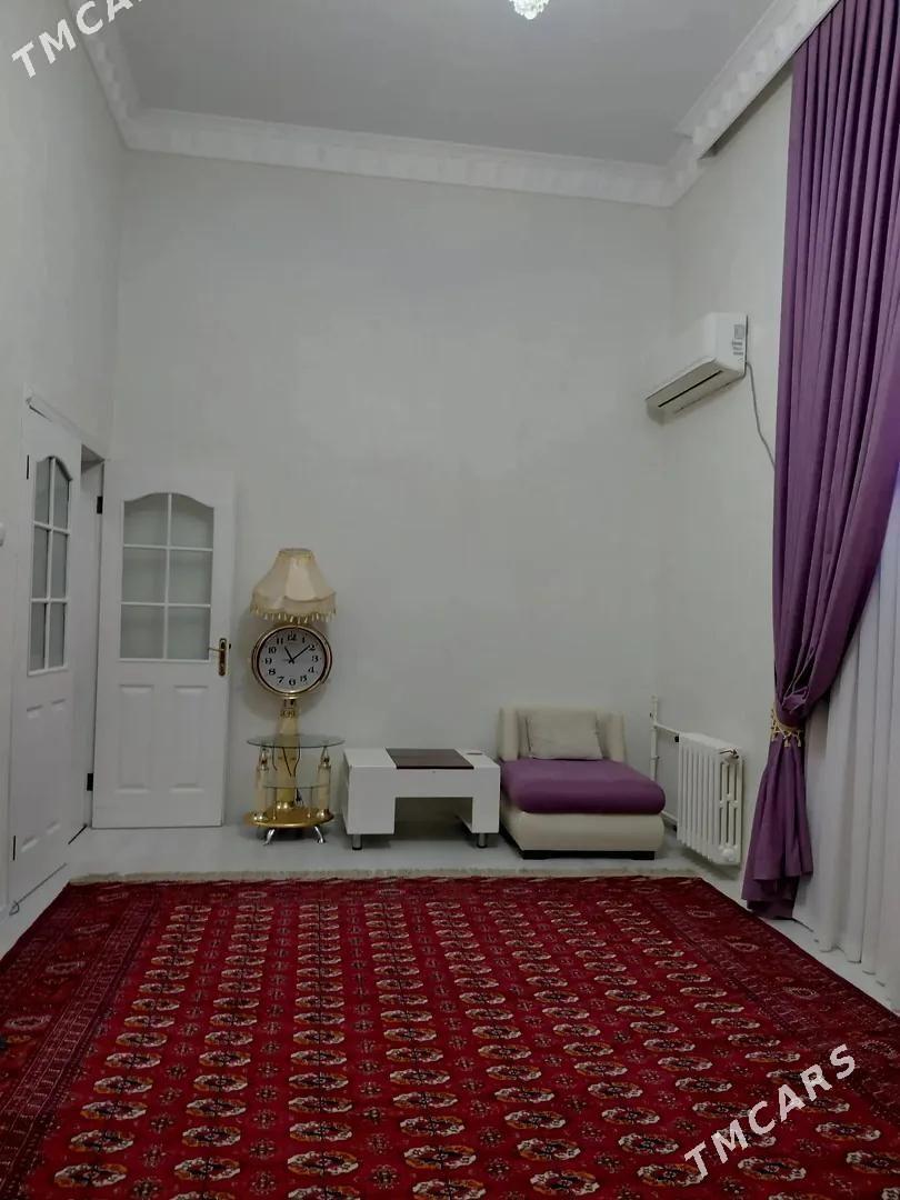 Padwoiski elitka 3kom 100m² - Podwoýski köç. (Bitarap Türkmenistan şaýoly) - img 1