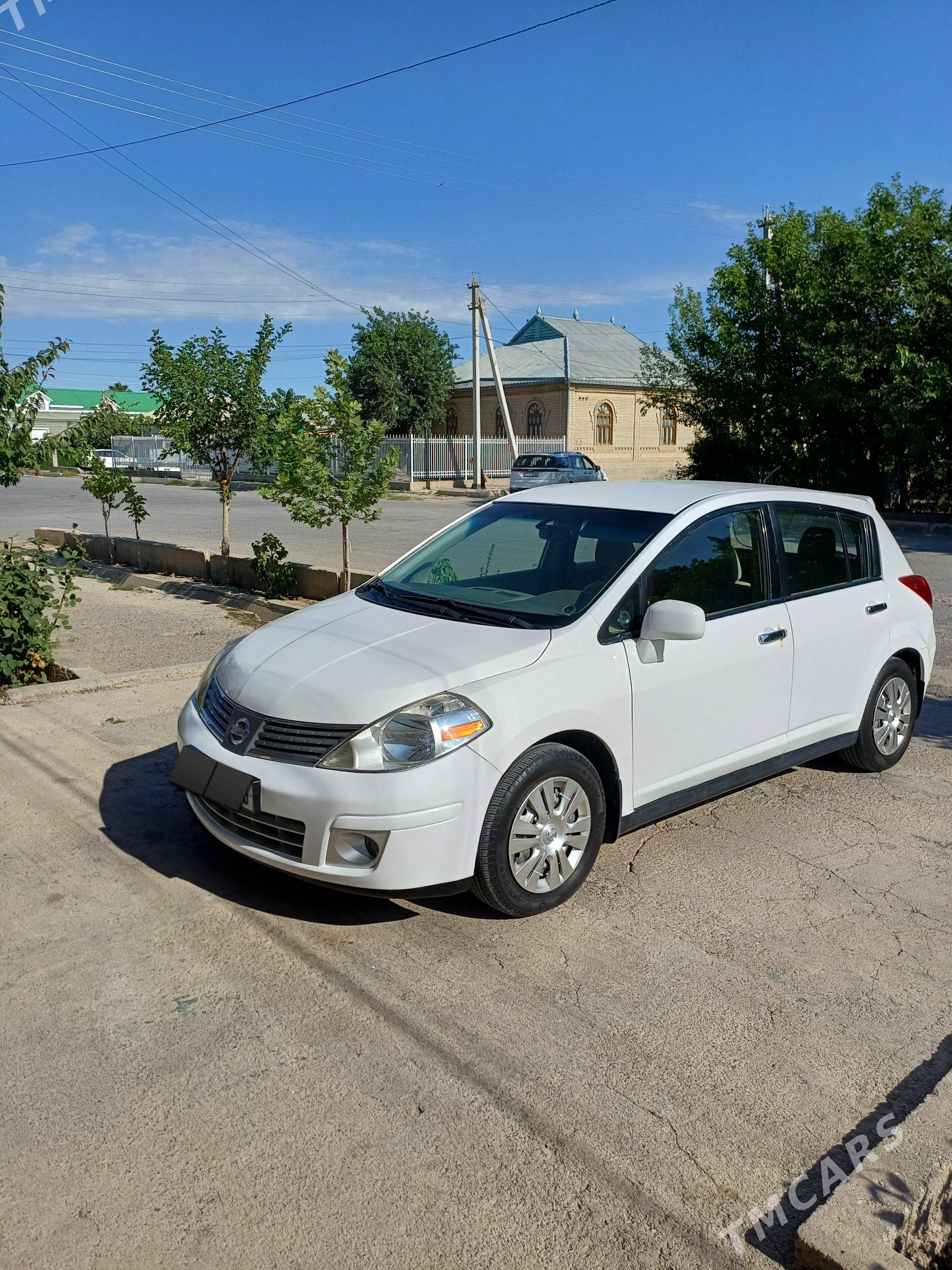 Nissan Versa 2010 - 147 000 TMT - Ашхабад - img 1