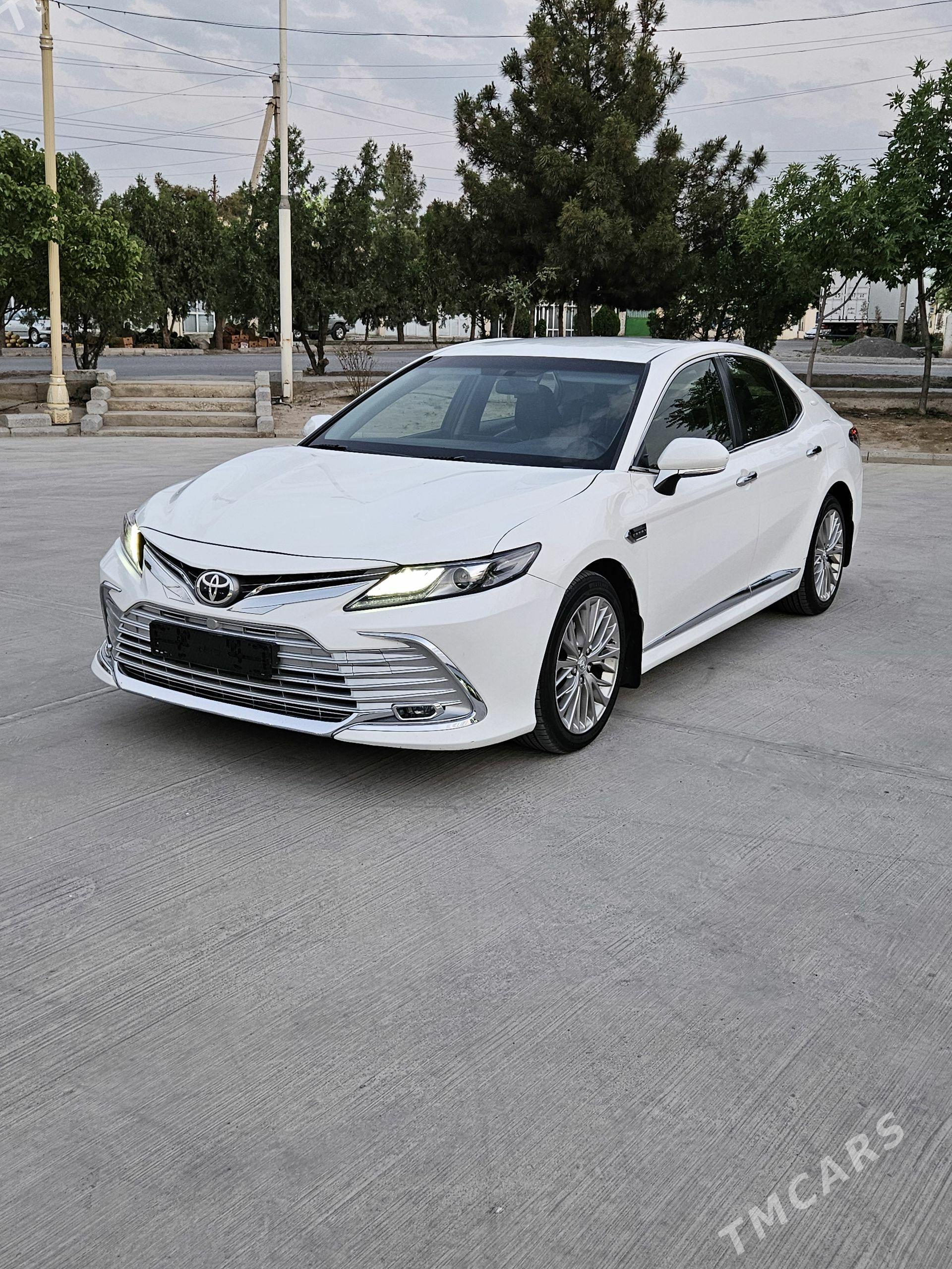 Toyota Camry 2021 - 270 000 TMT - Бузмеин ГРЭС - img 1