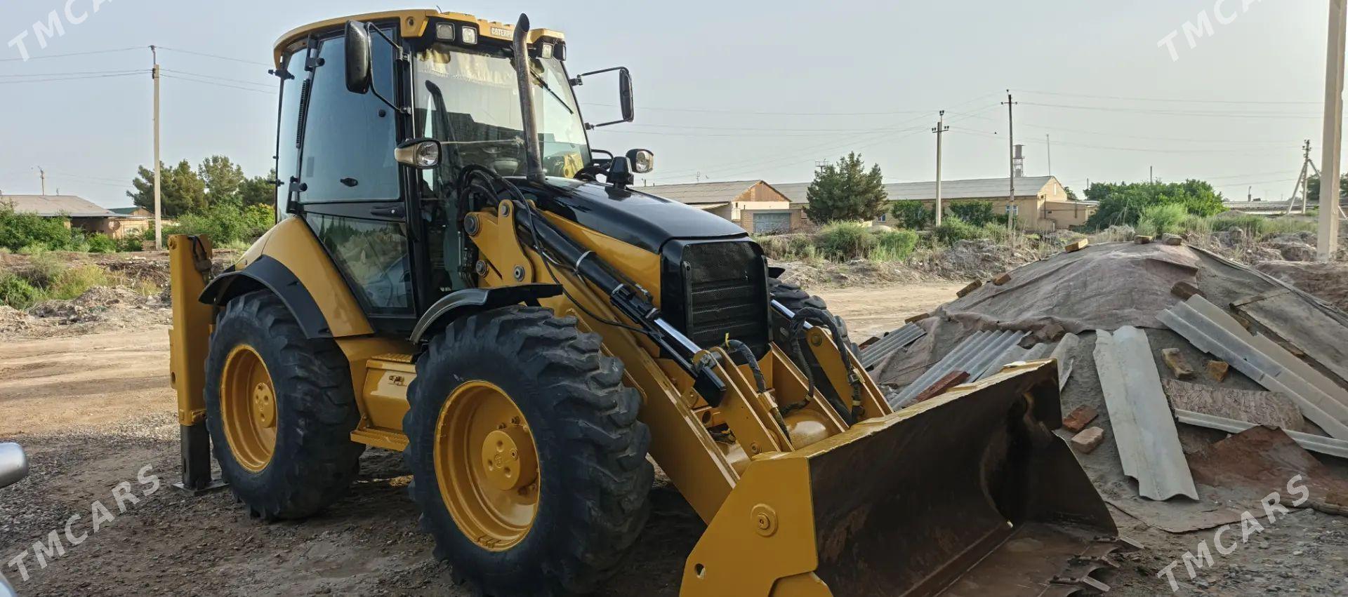 Caterpillar 430 Series 2012 - 600 000 TMT - Ёлётен - img 1