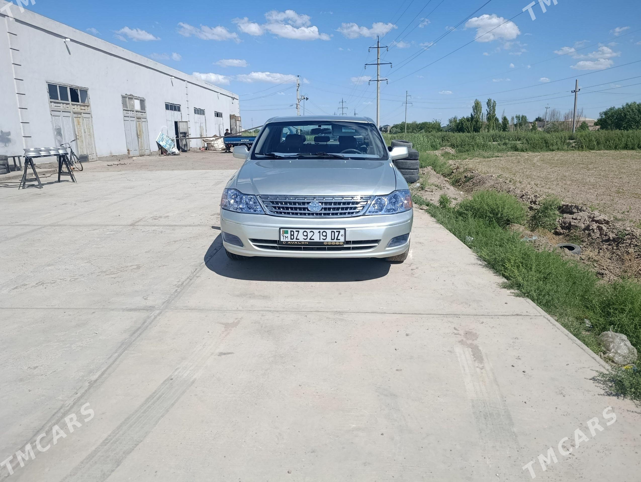 Toyota Avalon 2001 - 210 000 TMT - Дашогуз - img 1
