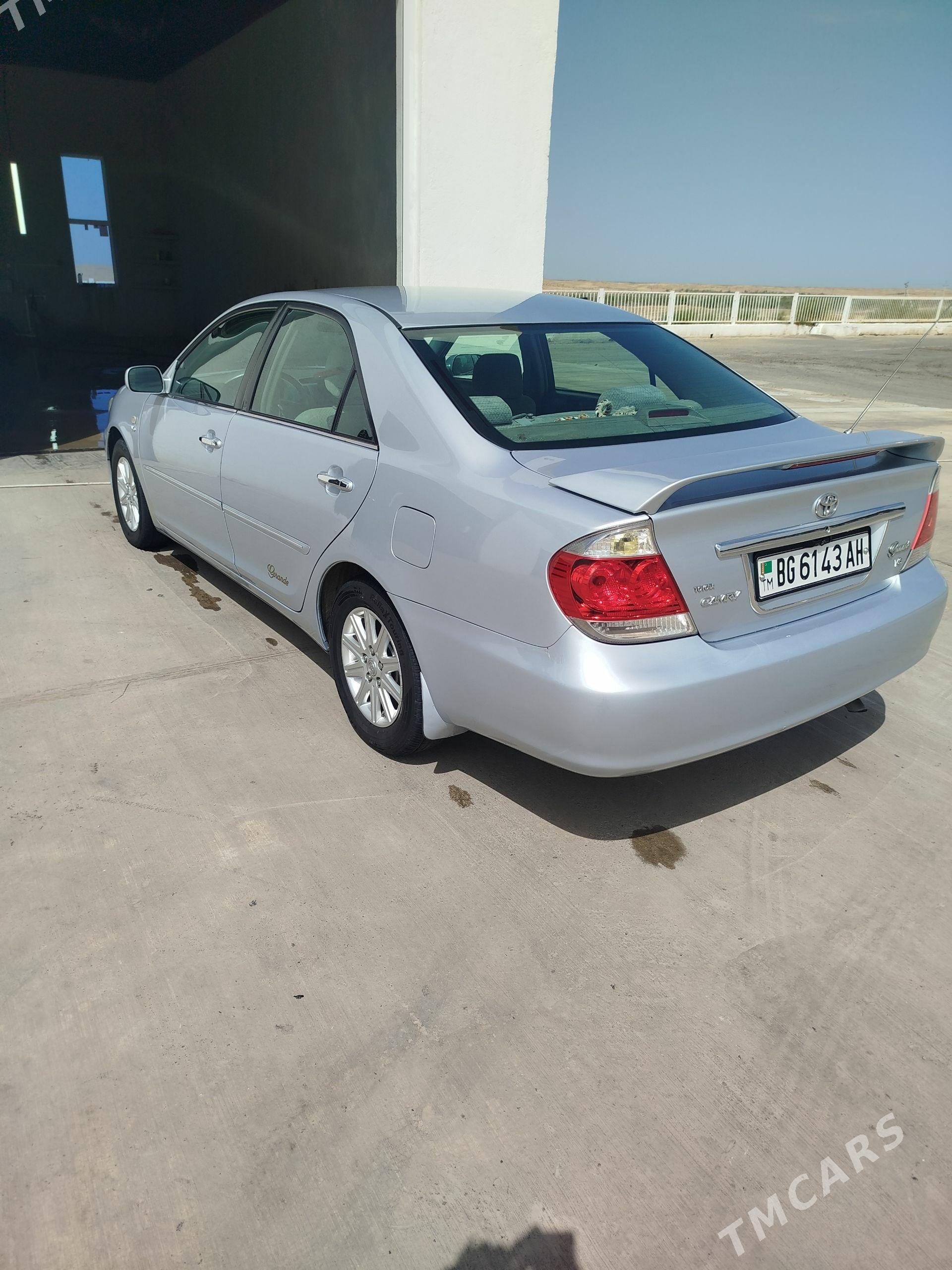 Toyota Camry 2003 - 200 000 TMT - Änew - img 1