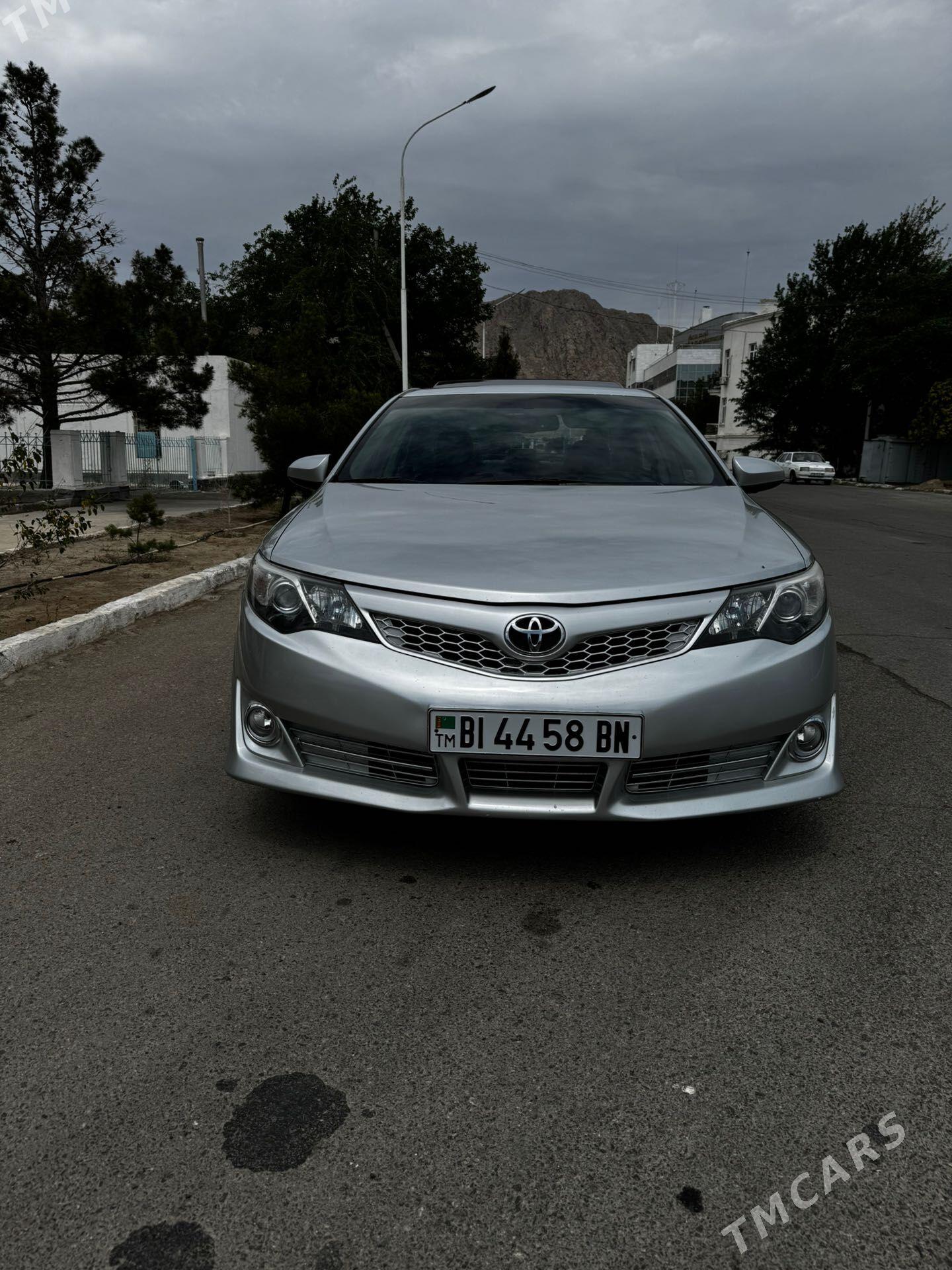 Toyota Camry 2013 - 285 000 TMT - Туркменбаши - img 1