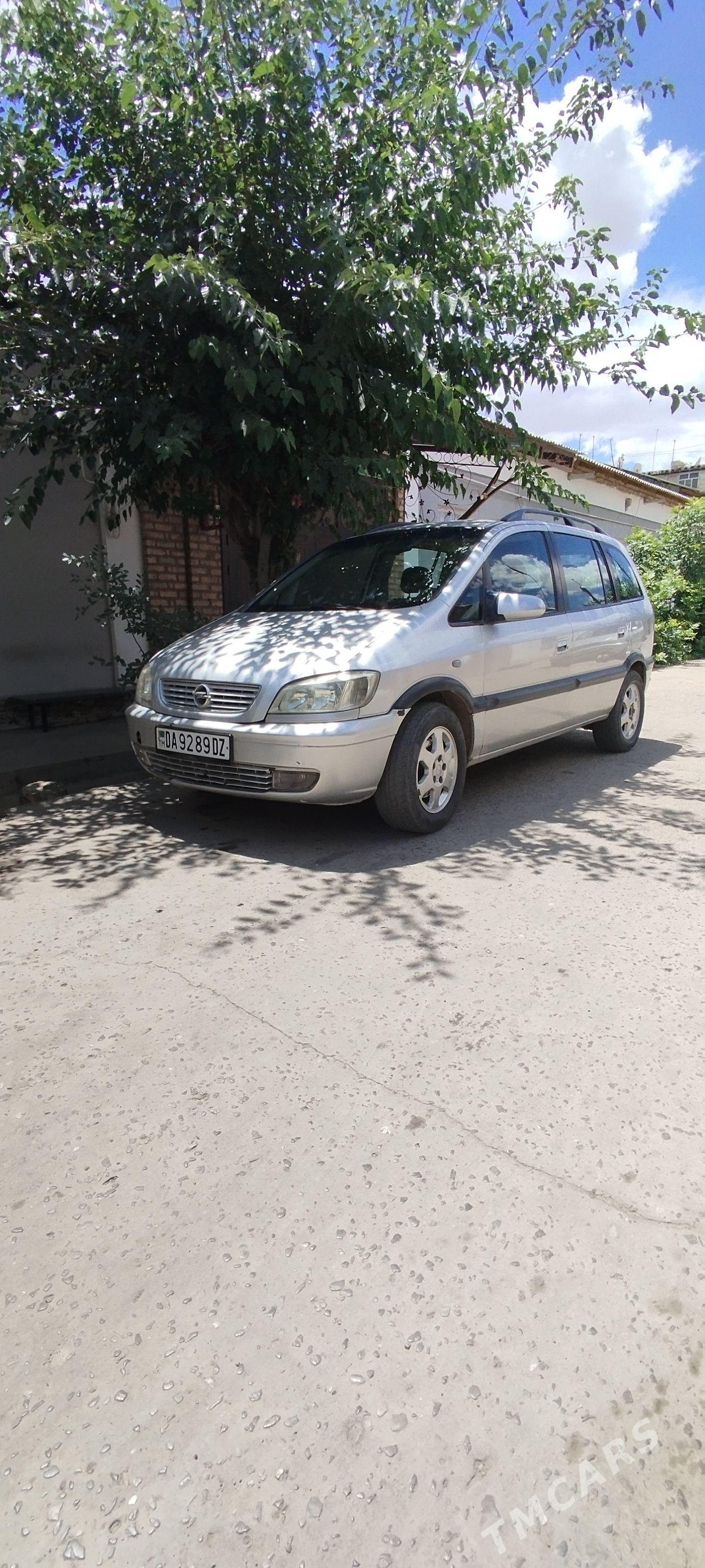 Opel Zafira 2000 - 90 000 TMT - Дашогуз - img 1