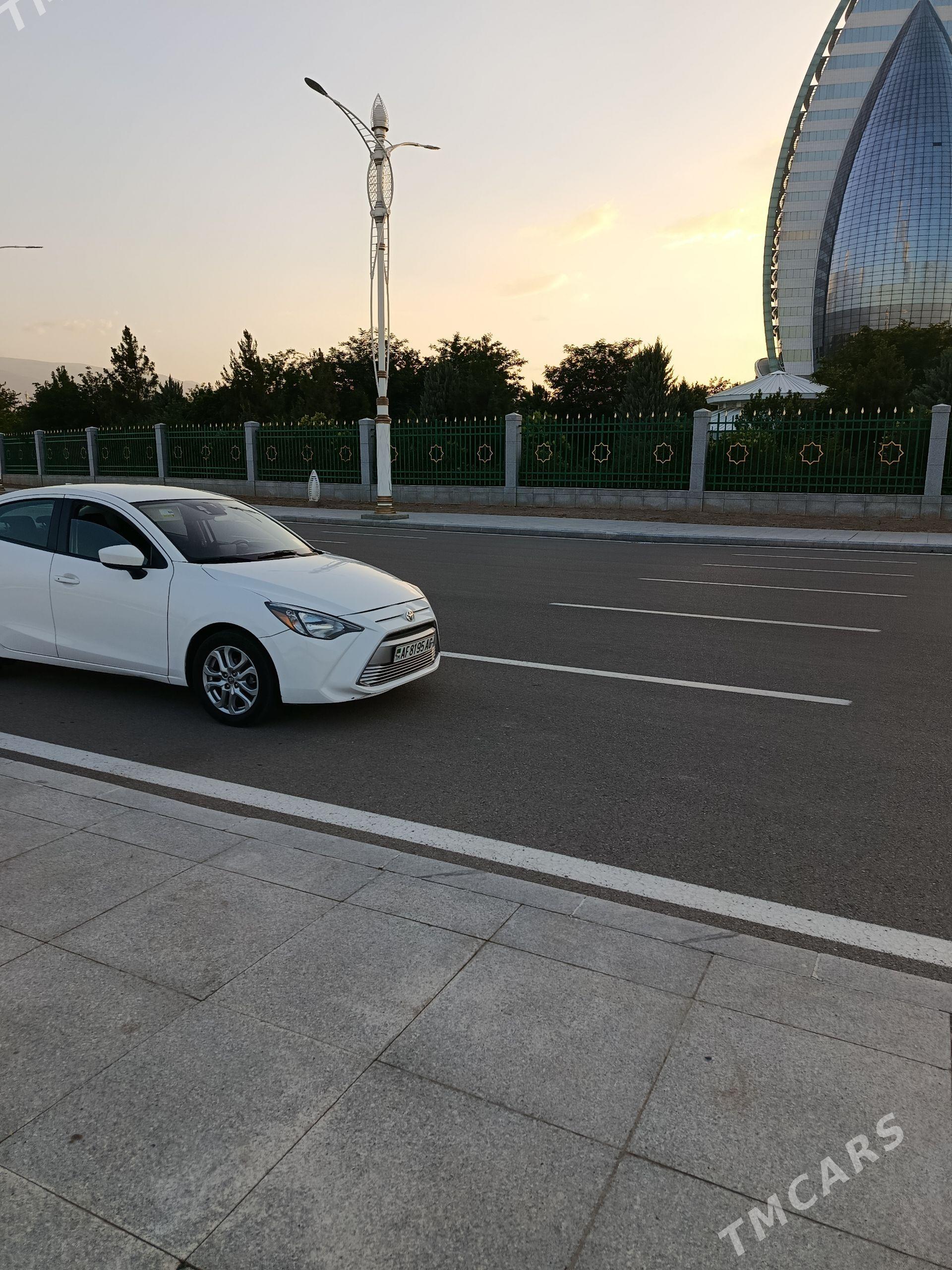 Toyota Yaris 2020 - 220 000 TMT - Бузмеин - img 1