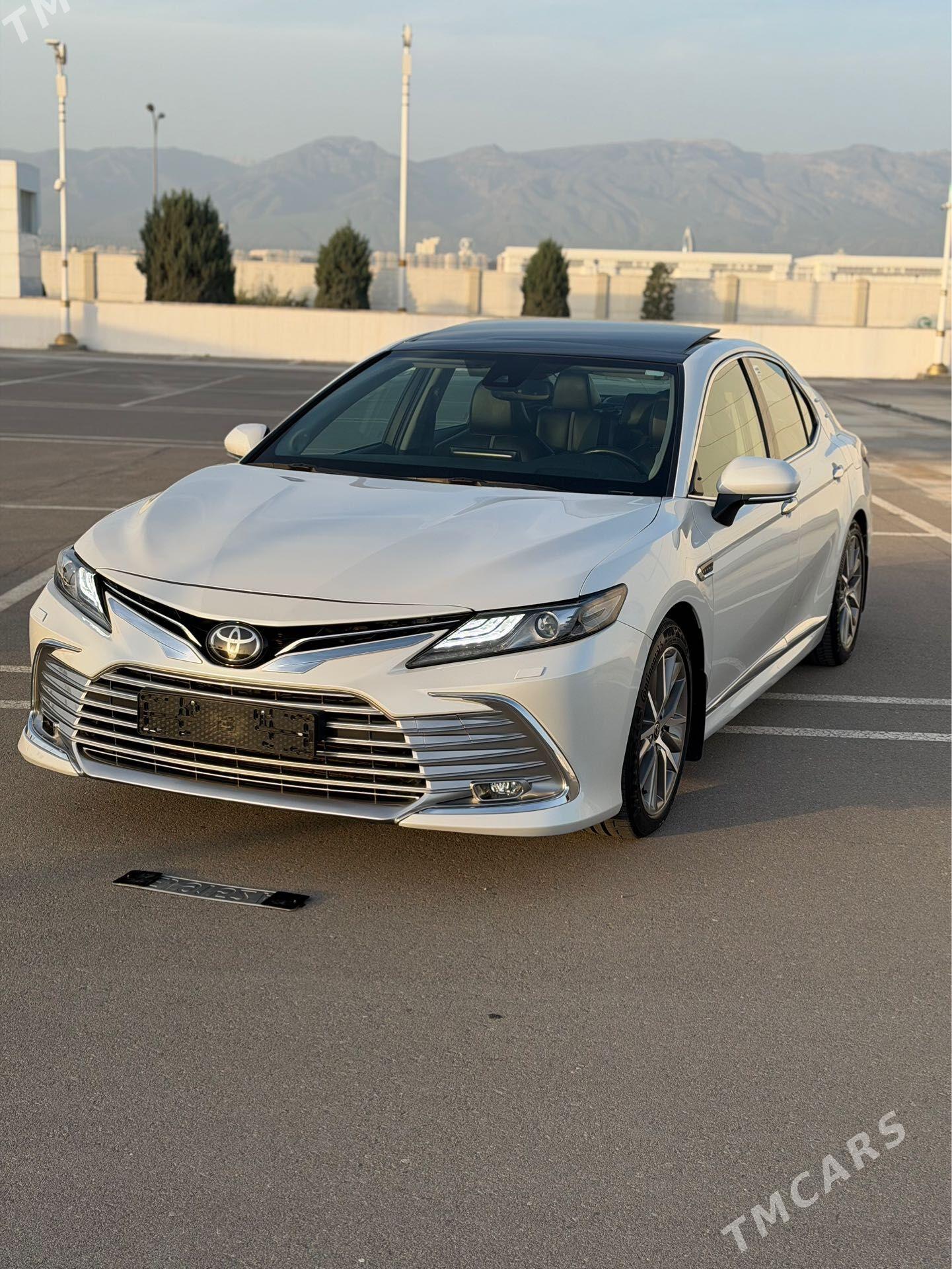 Toyota Camry 2022 - 510 000 TMT - Ашхабад - img 1