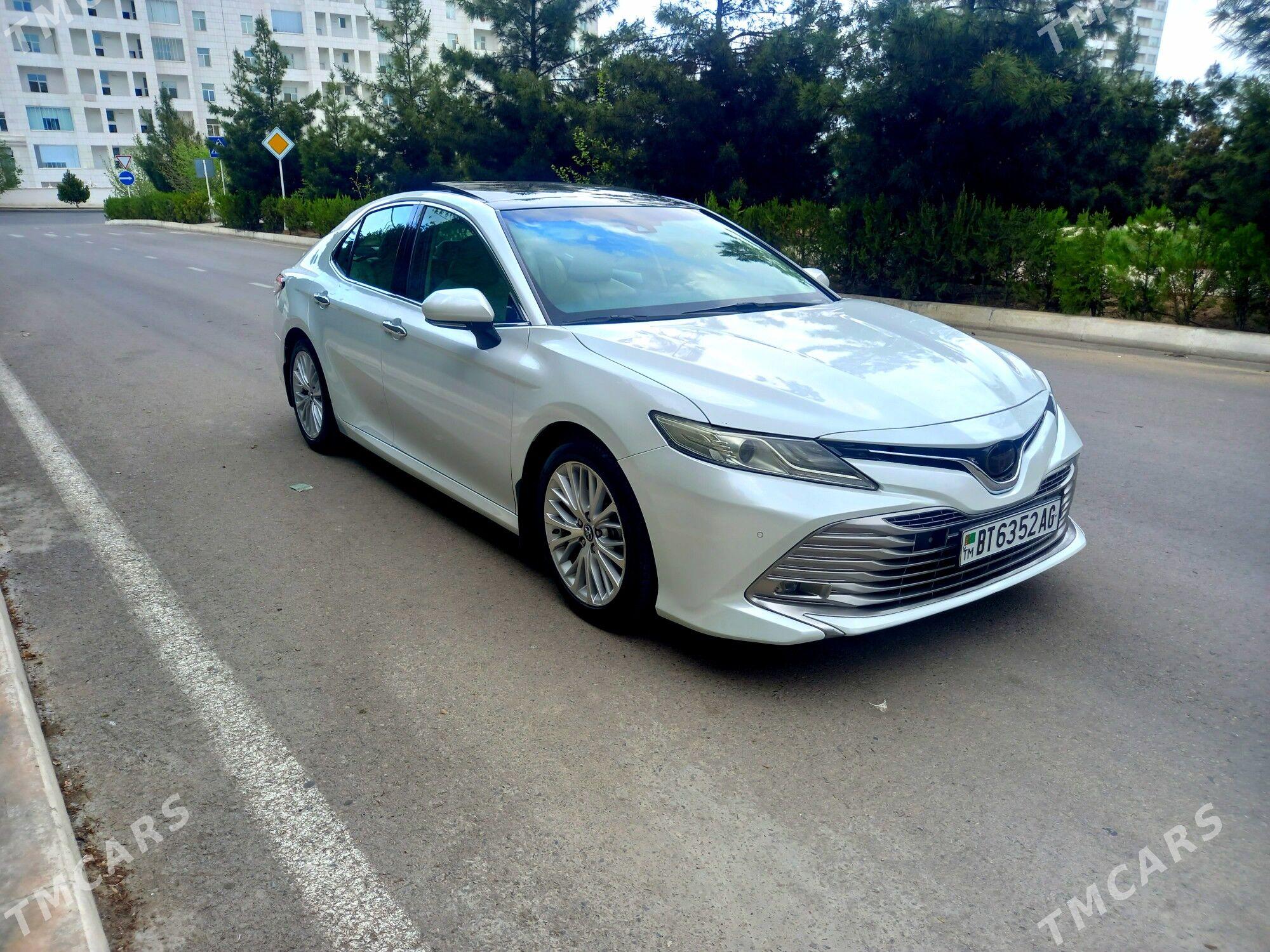Toyota Camry 2018 - 355 000 TMT - Ашхабад - img 1